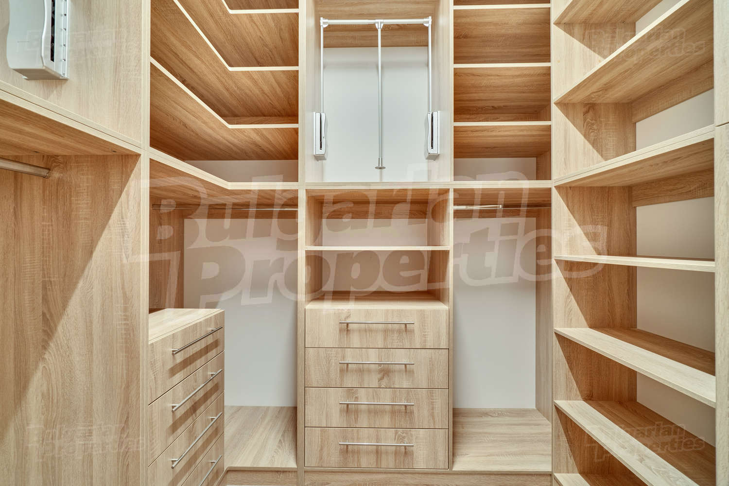 Gallery Picture 13
