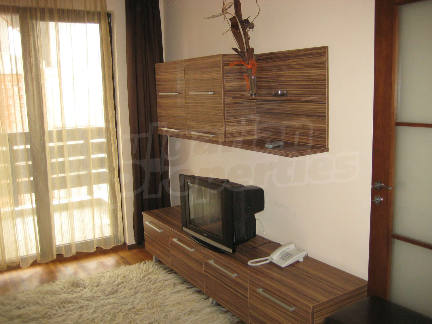 Gallery Picture 5