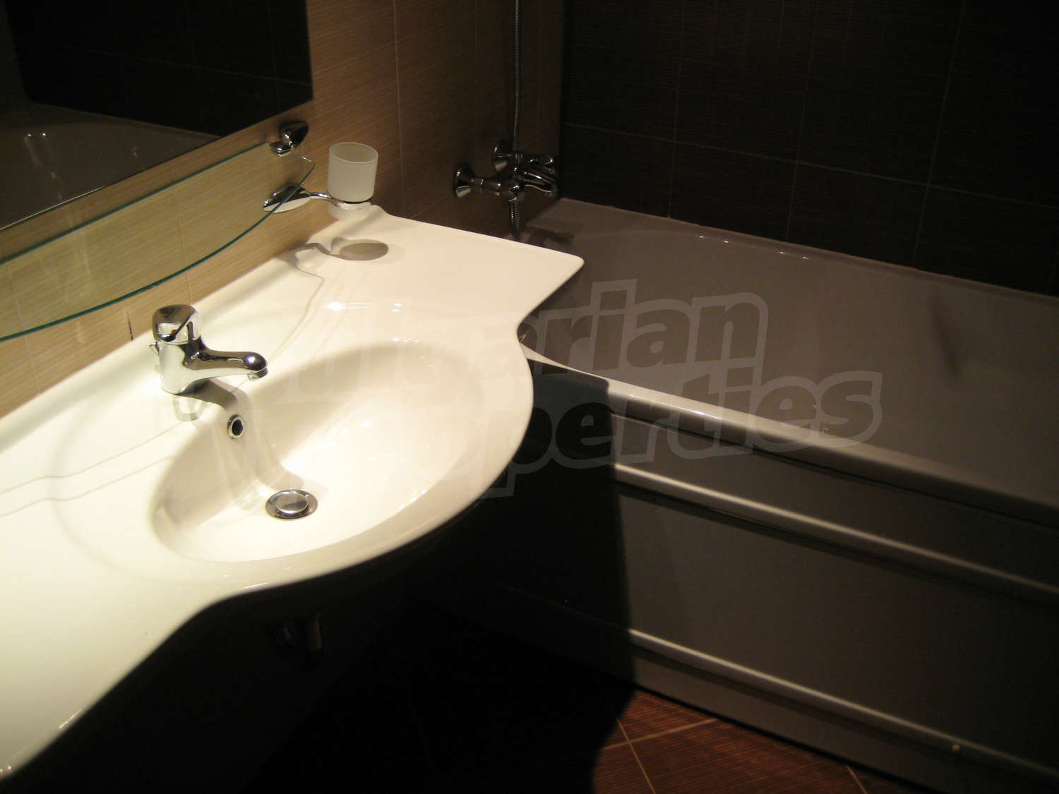 Gallery Picture 22
