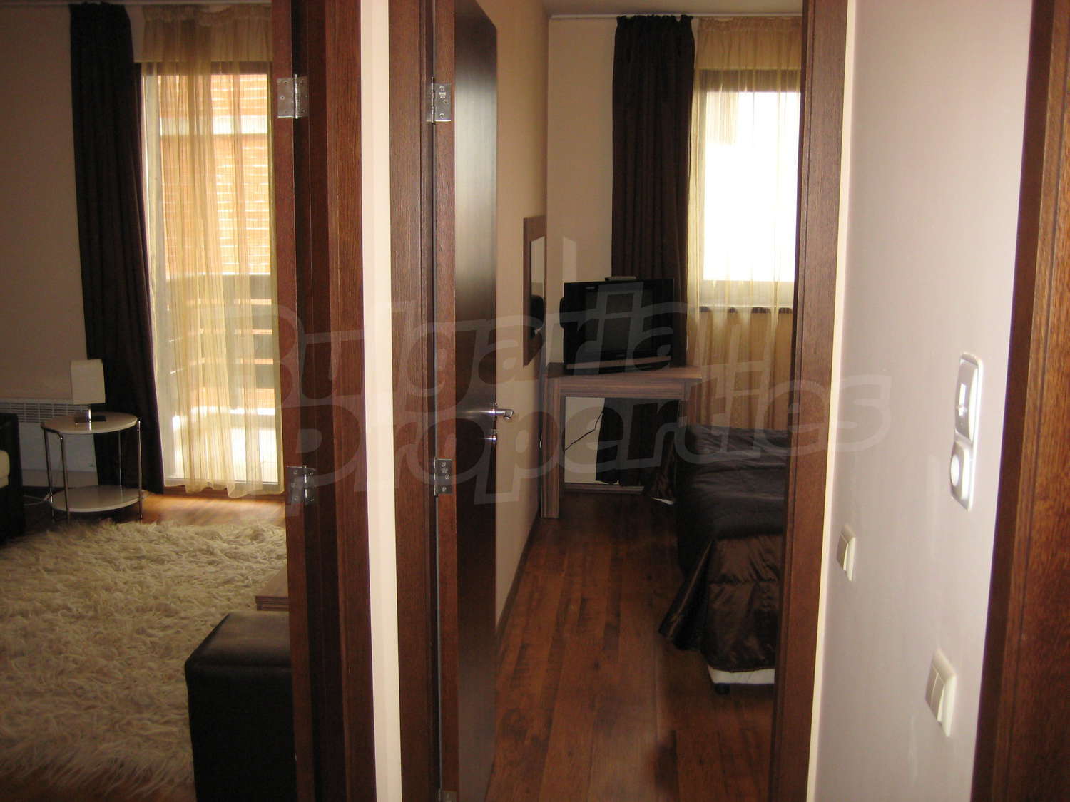 Gallery Picture 14