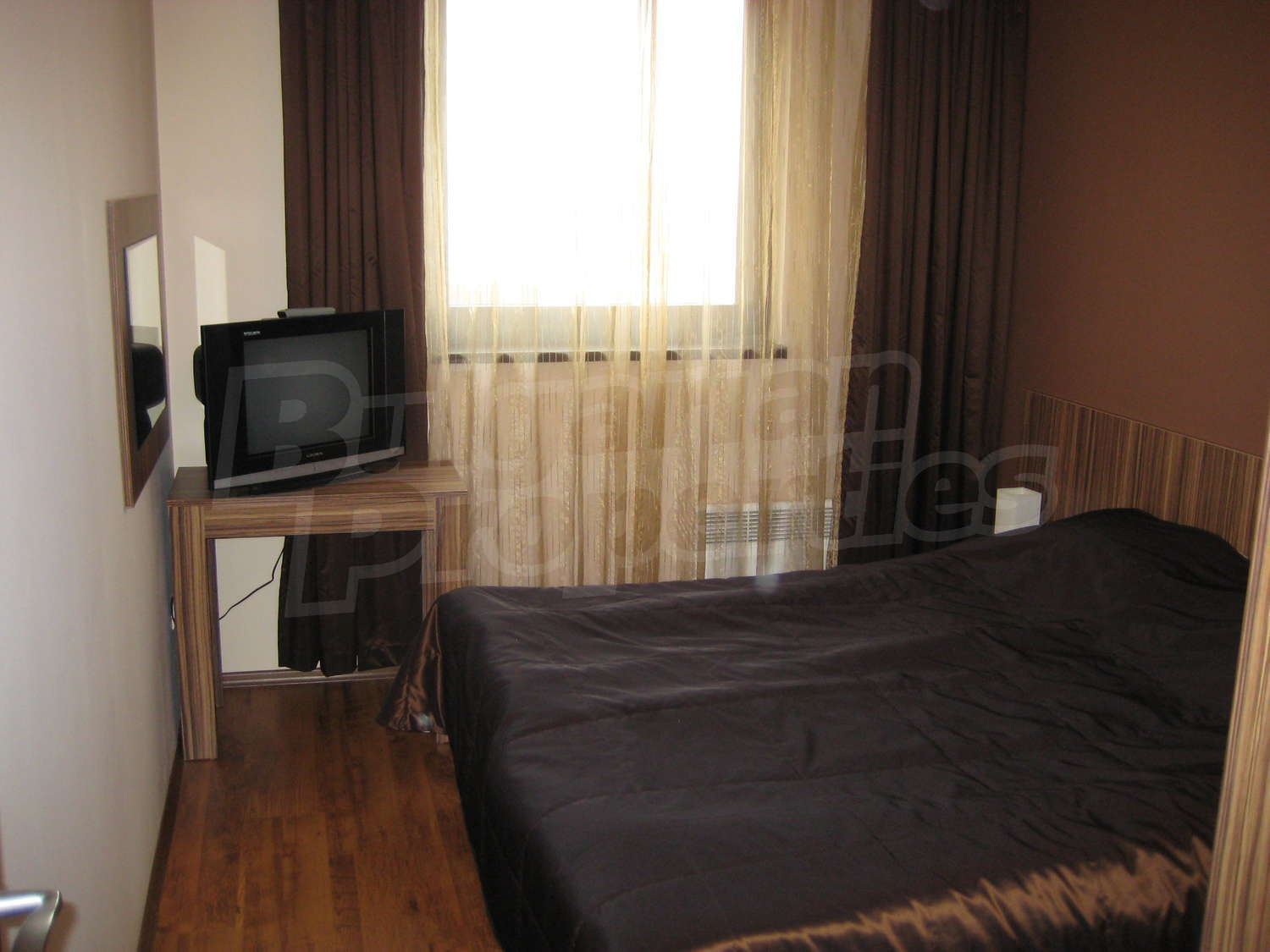 Gallery Picture 7