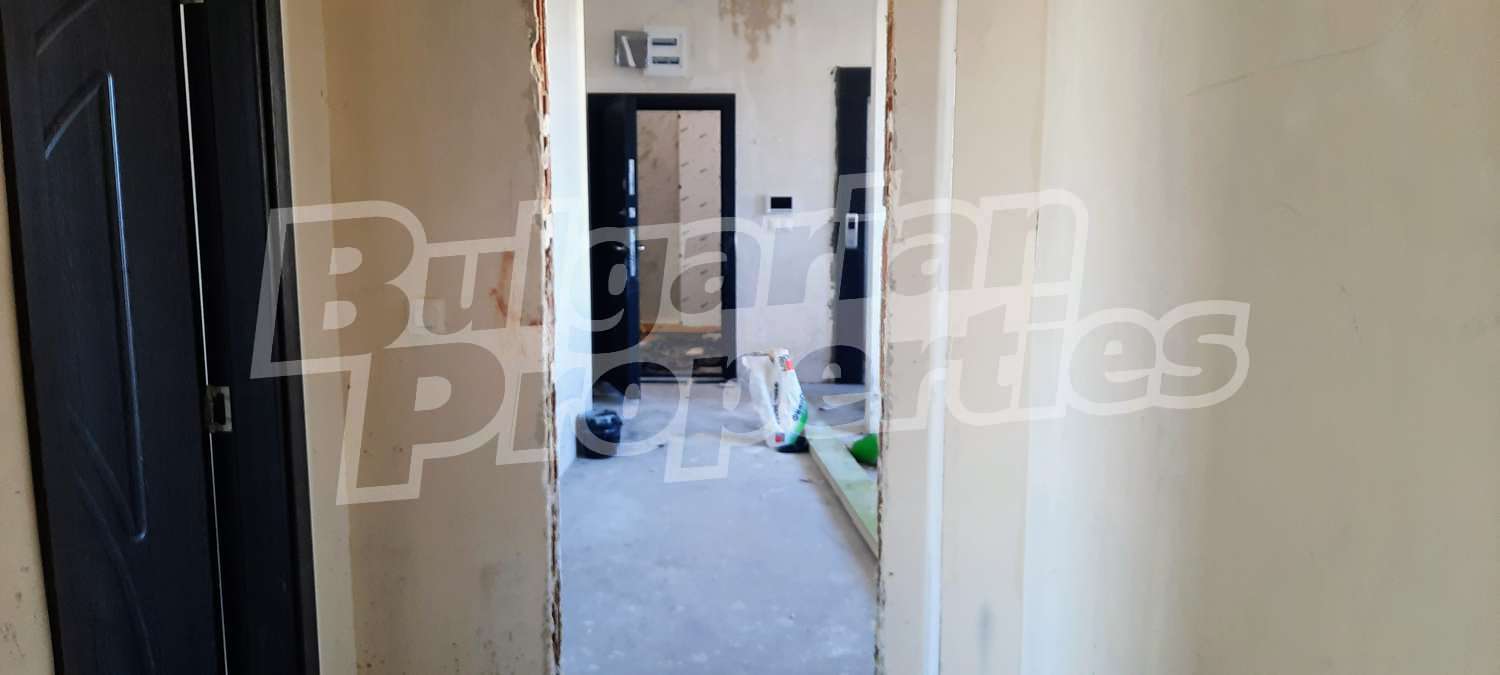 Gallery Picture 12