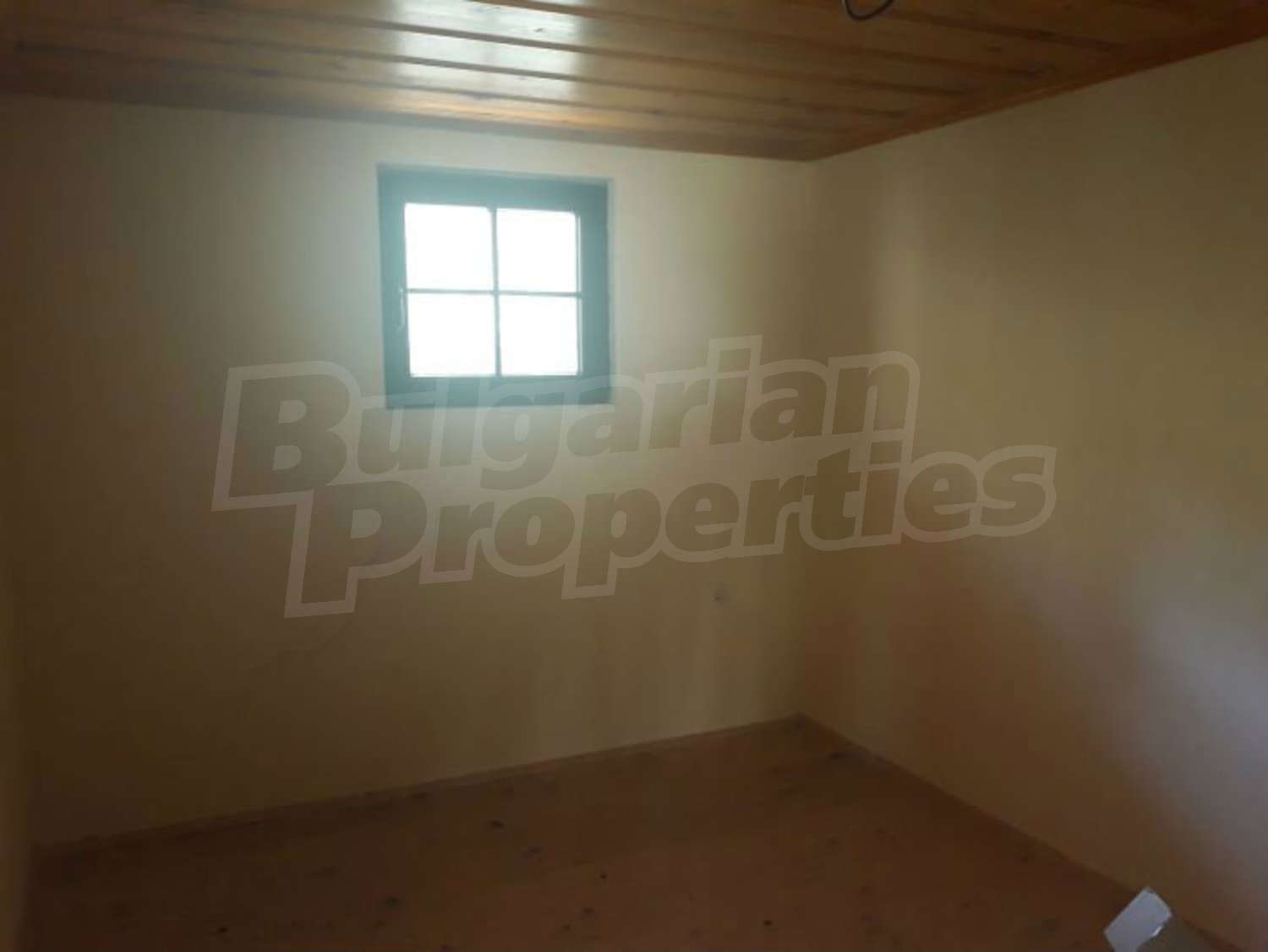 Gallery Picture 24