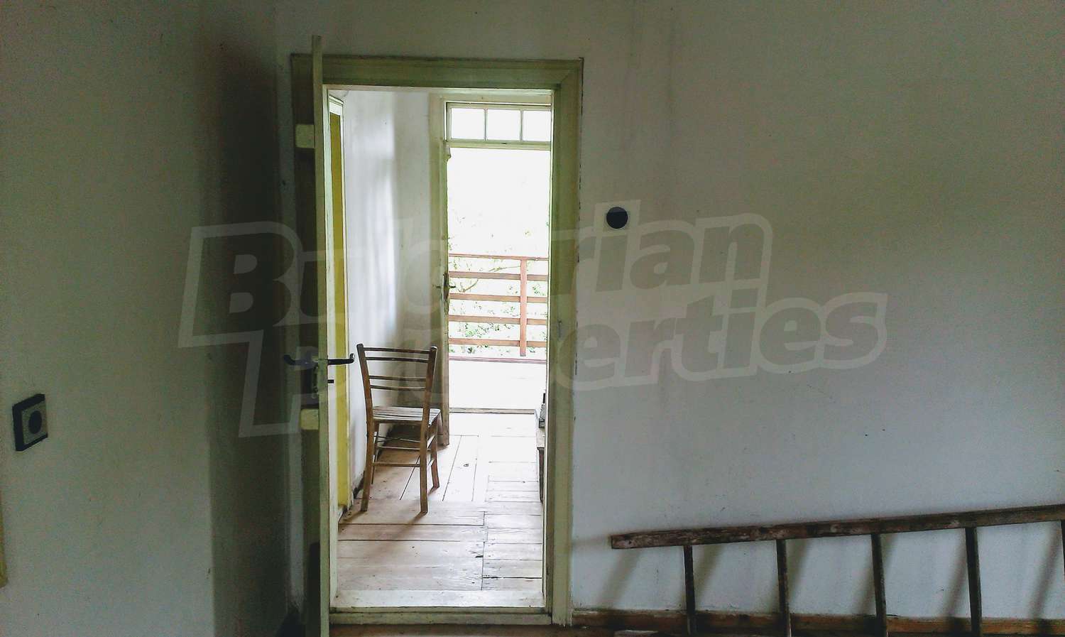 Gallery Picture 19