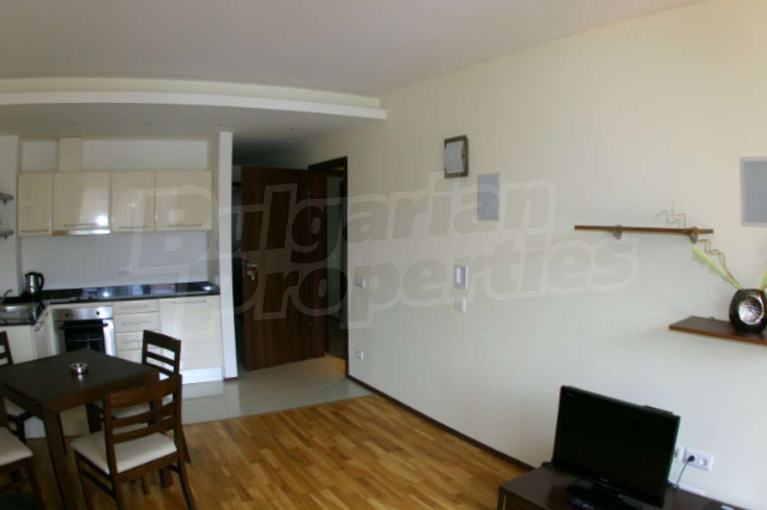 Gallery Picture 10