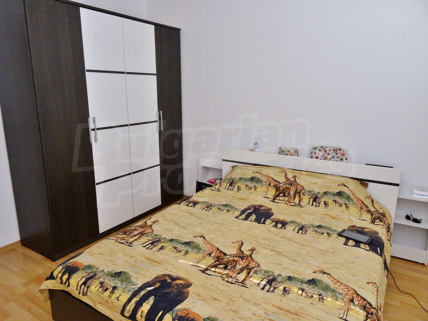 Gallery Picture 10