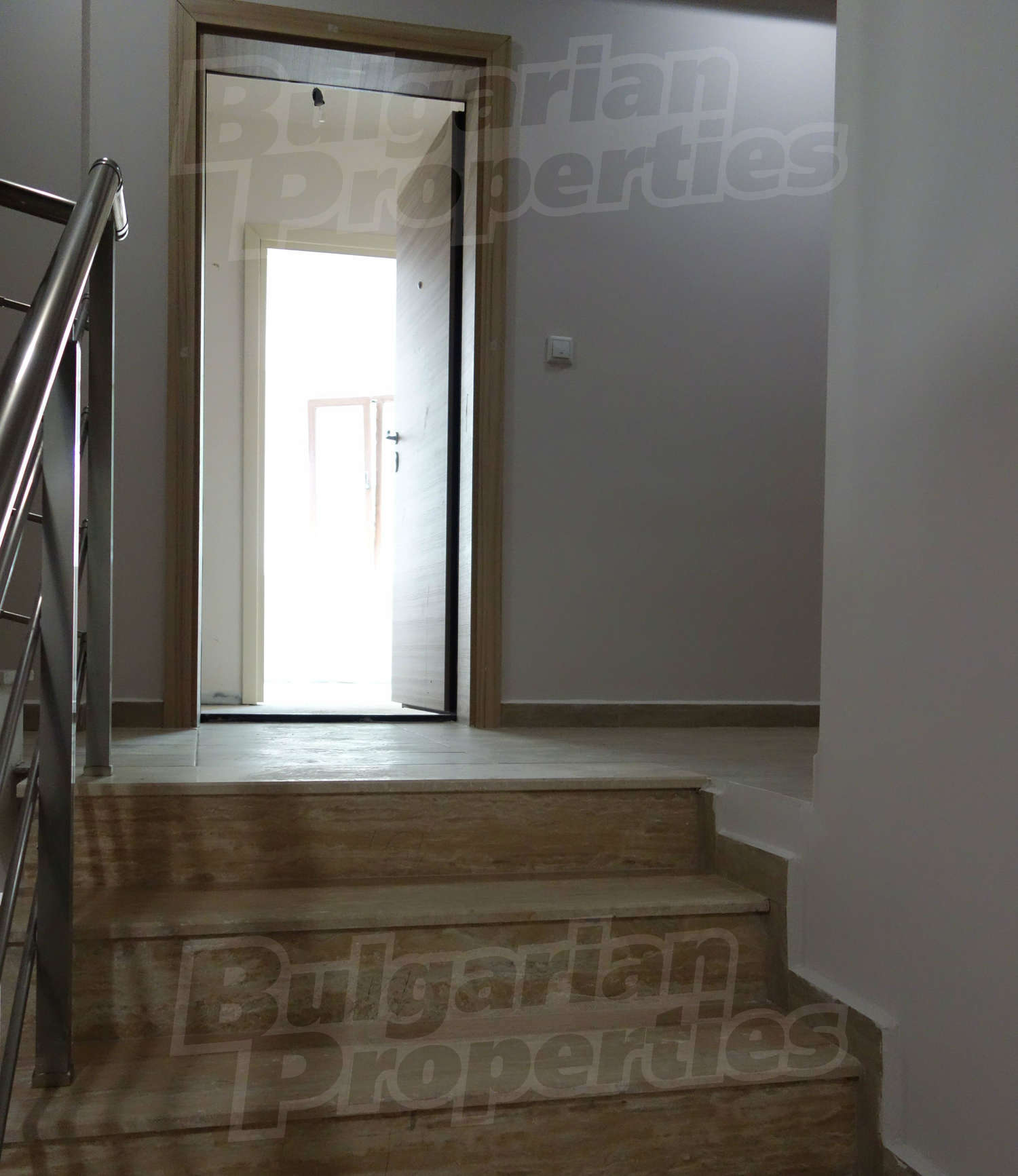 Gallery Picture 13