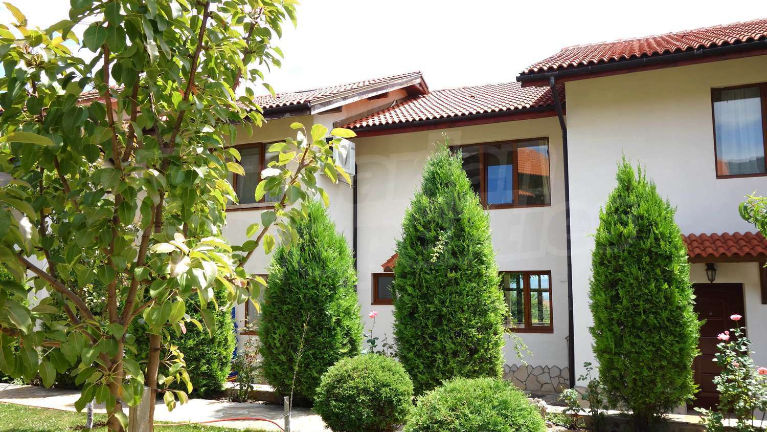 House for sale in Sveti Vlas, Bulgaria. Excellent 2storey Townhouse in