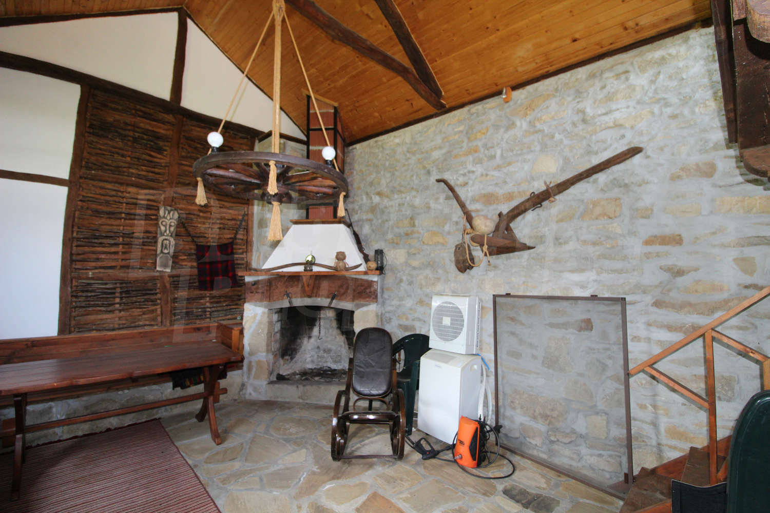 Gallery Picture 17