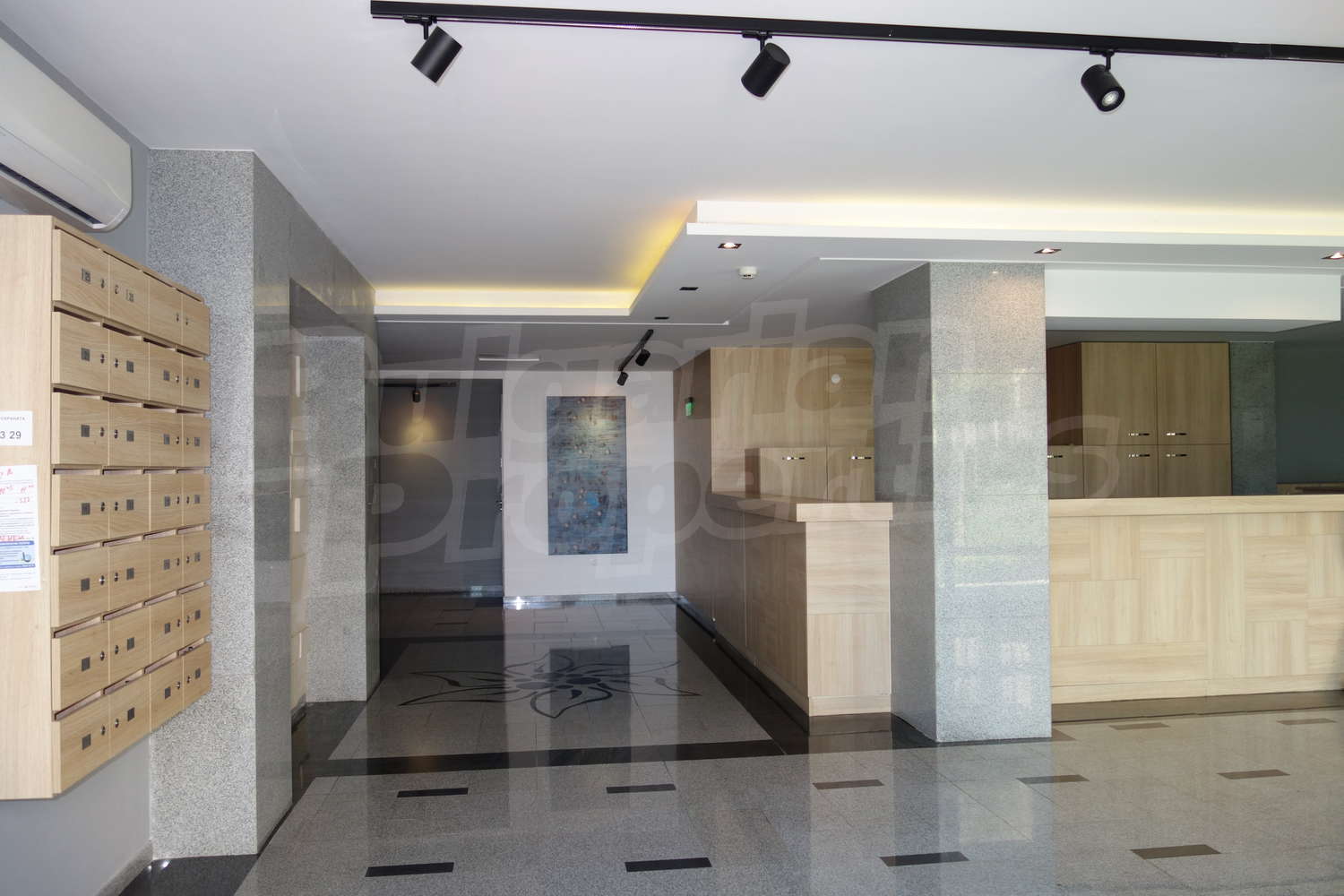 Gallery Picture 8