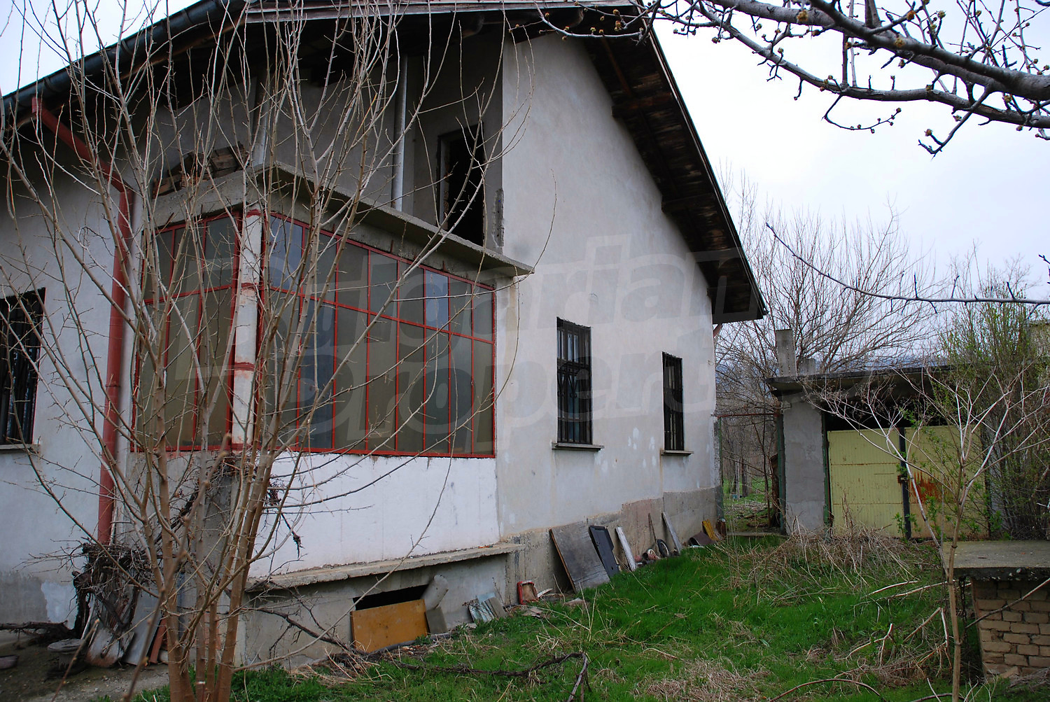 Gallery Picture 10