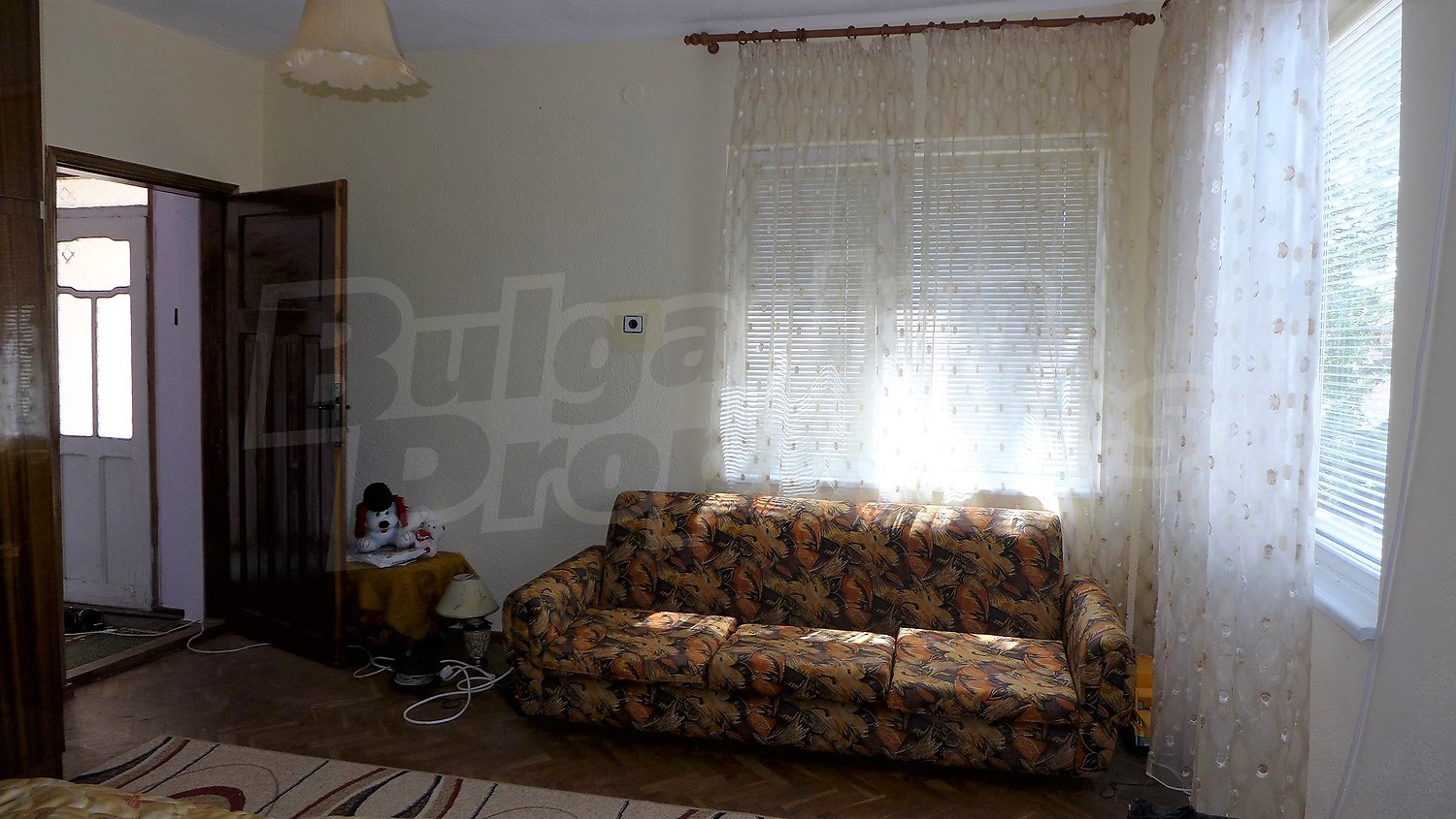 Gallery Picture 33