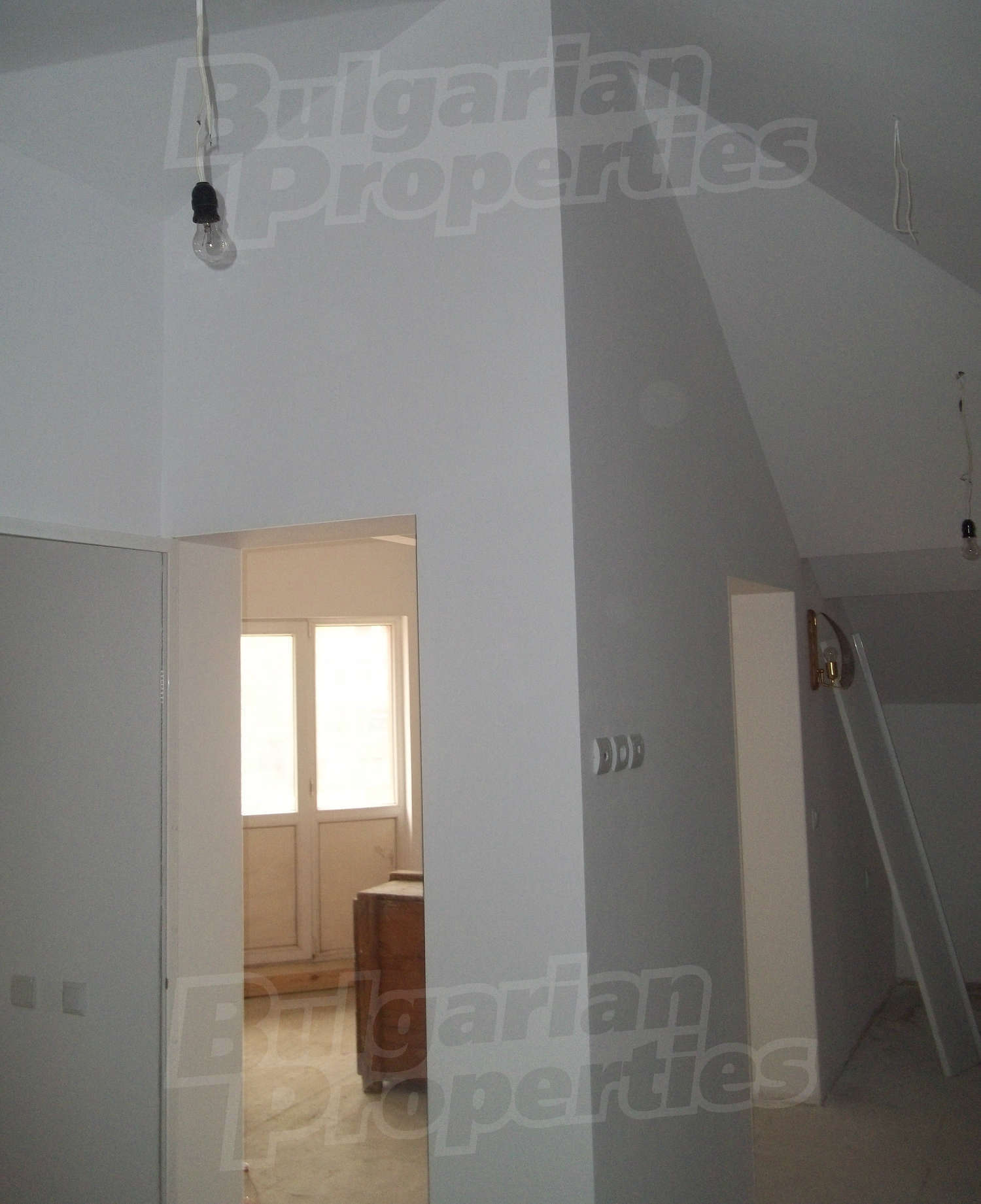 Gallery Picture 13