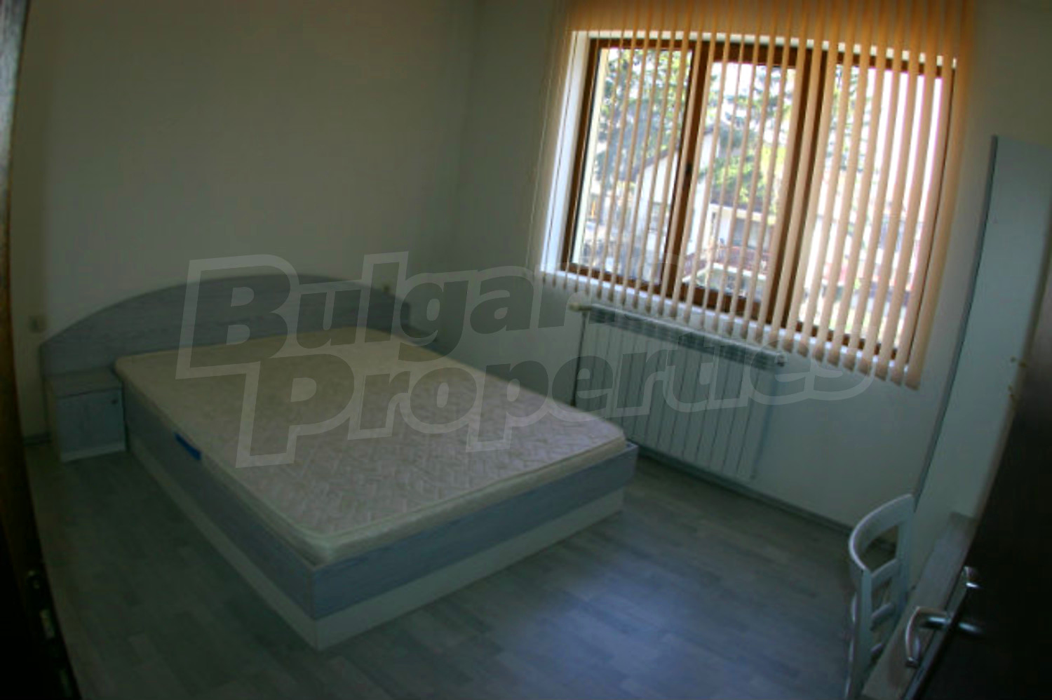 Gallery Picture 12