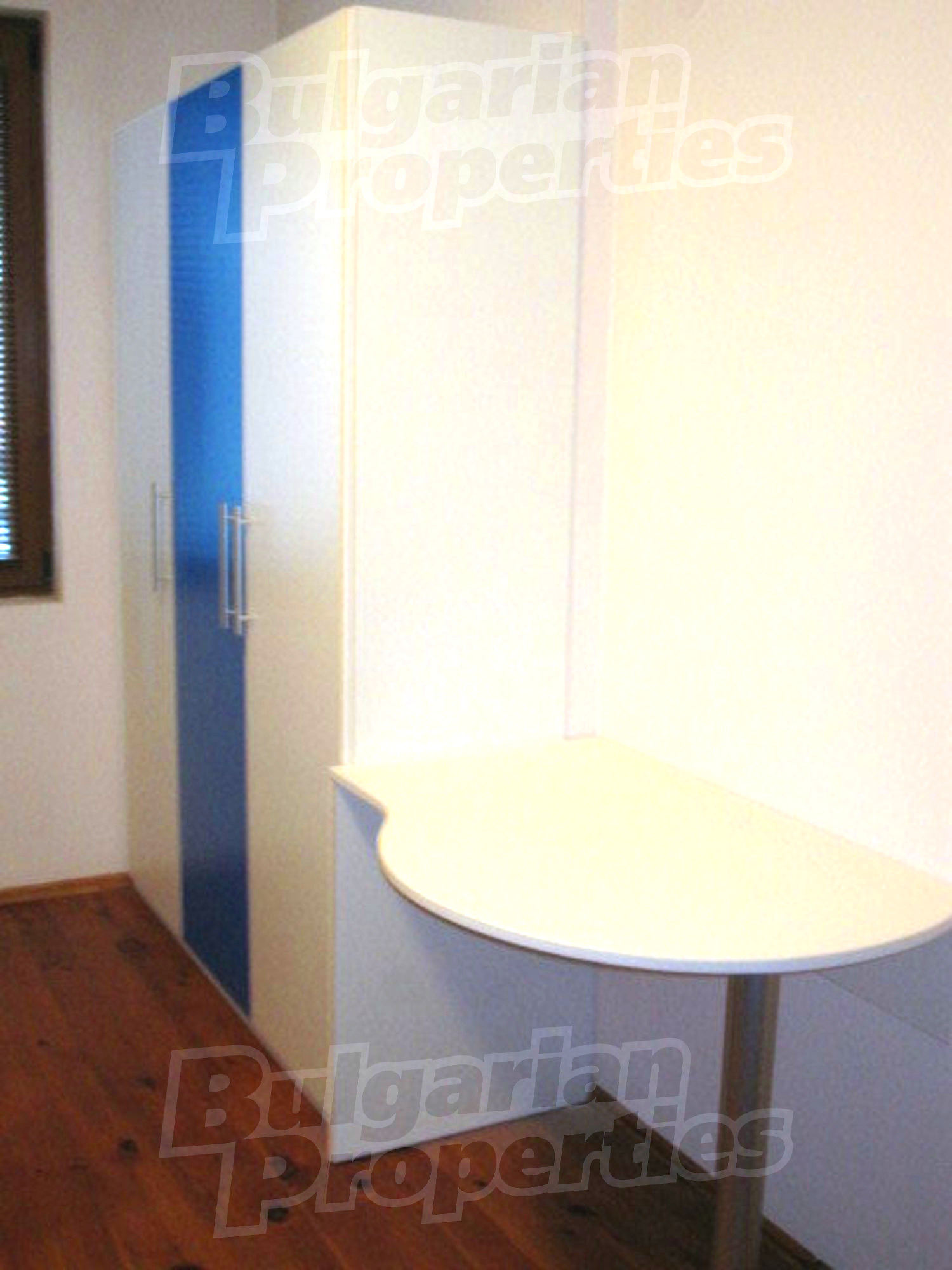 Gallery Picture 11