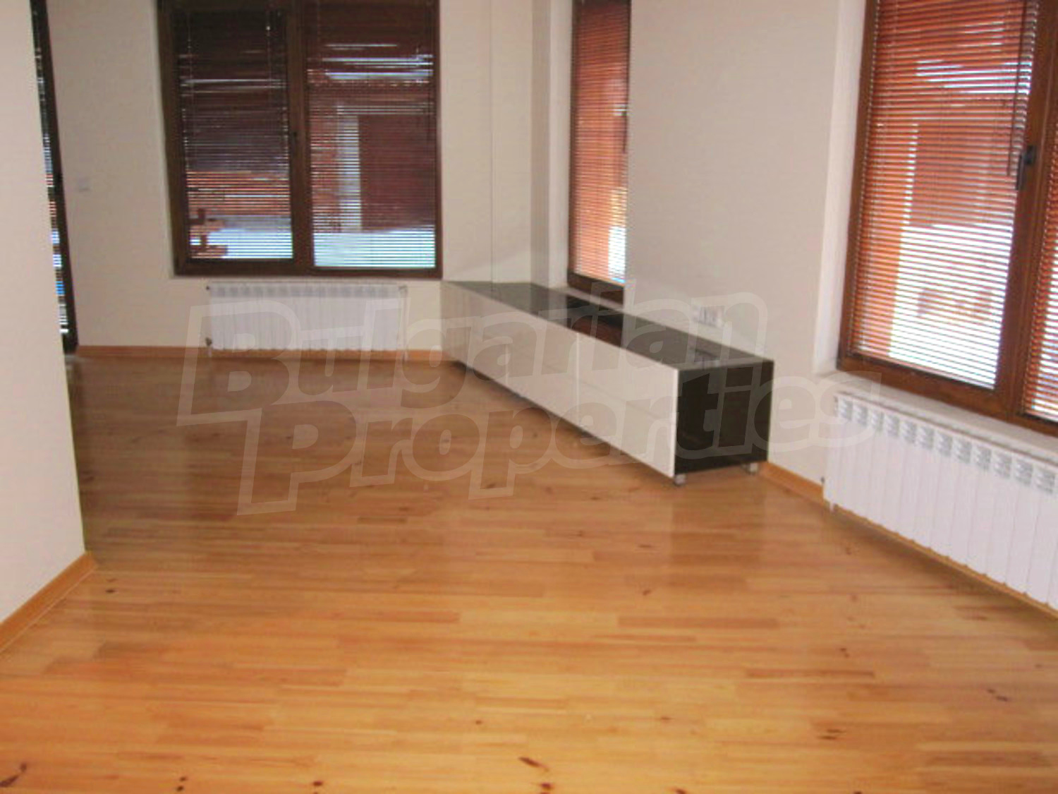 Gallery Picture 13