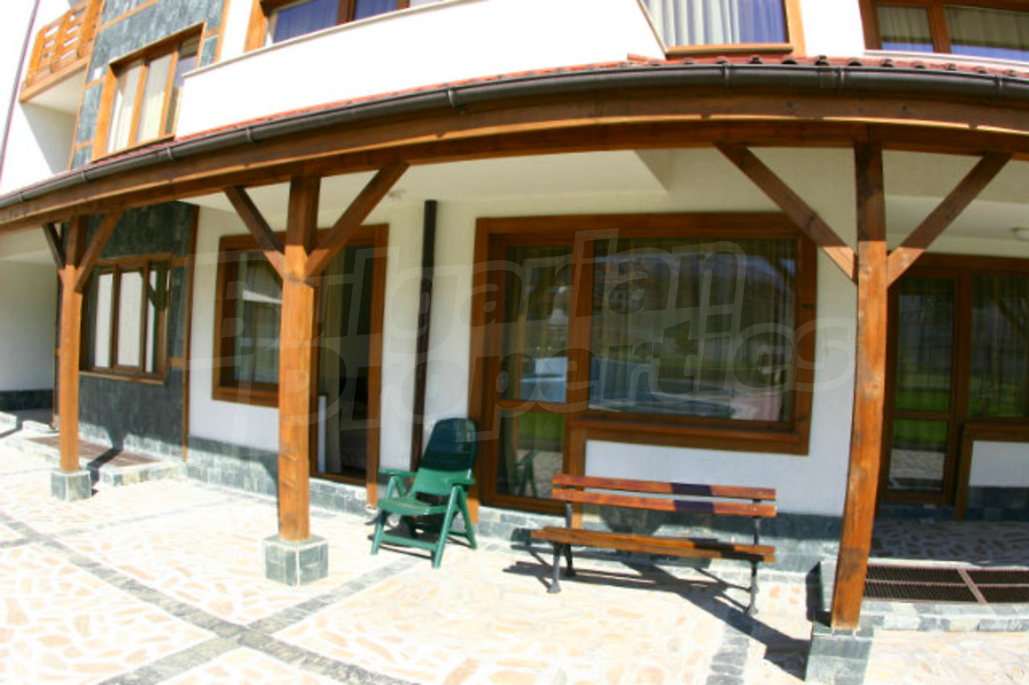 Gallery Picture 17