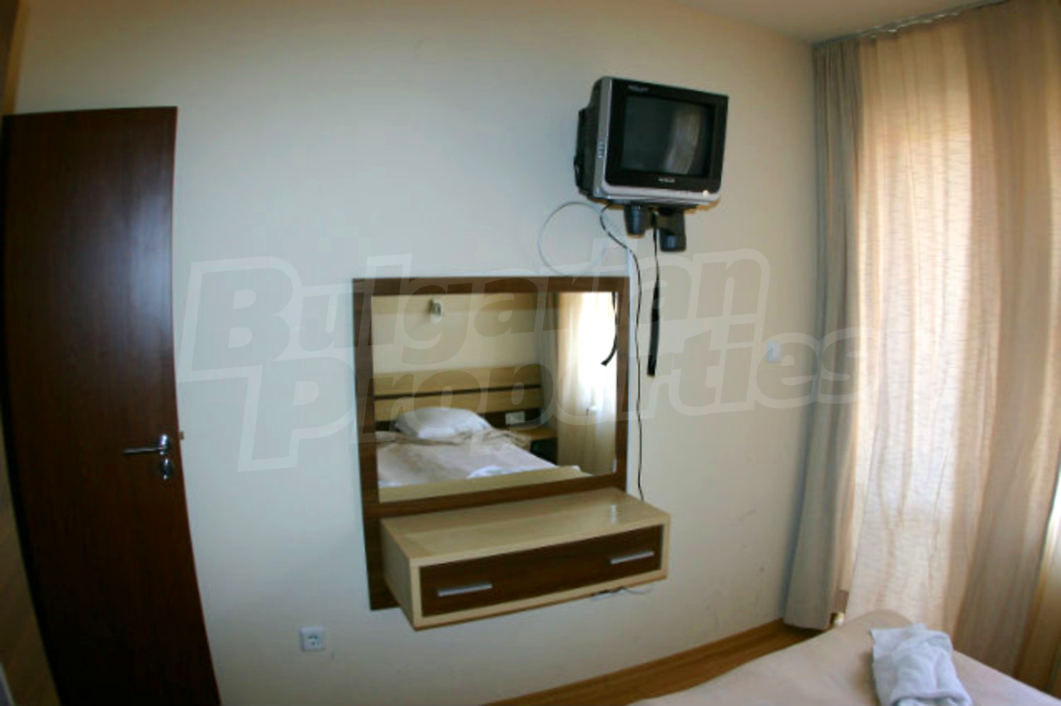 Gallery Picture 5