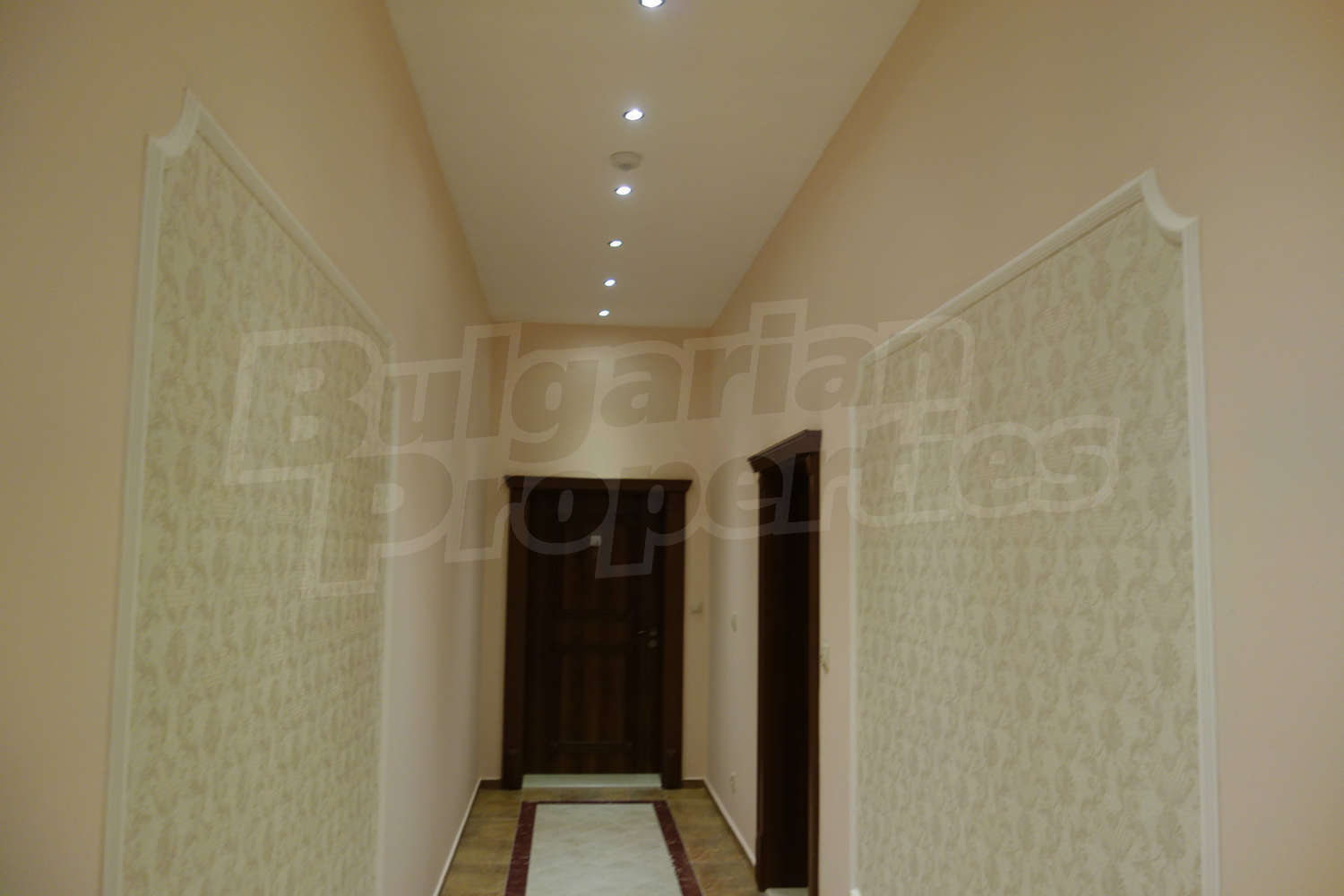Gallery Picture 21
