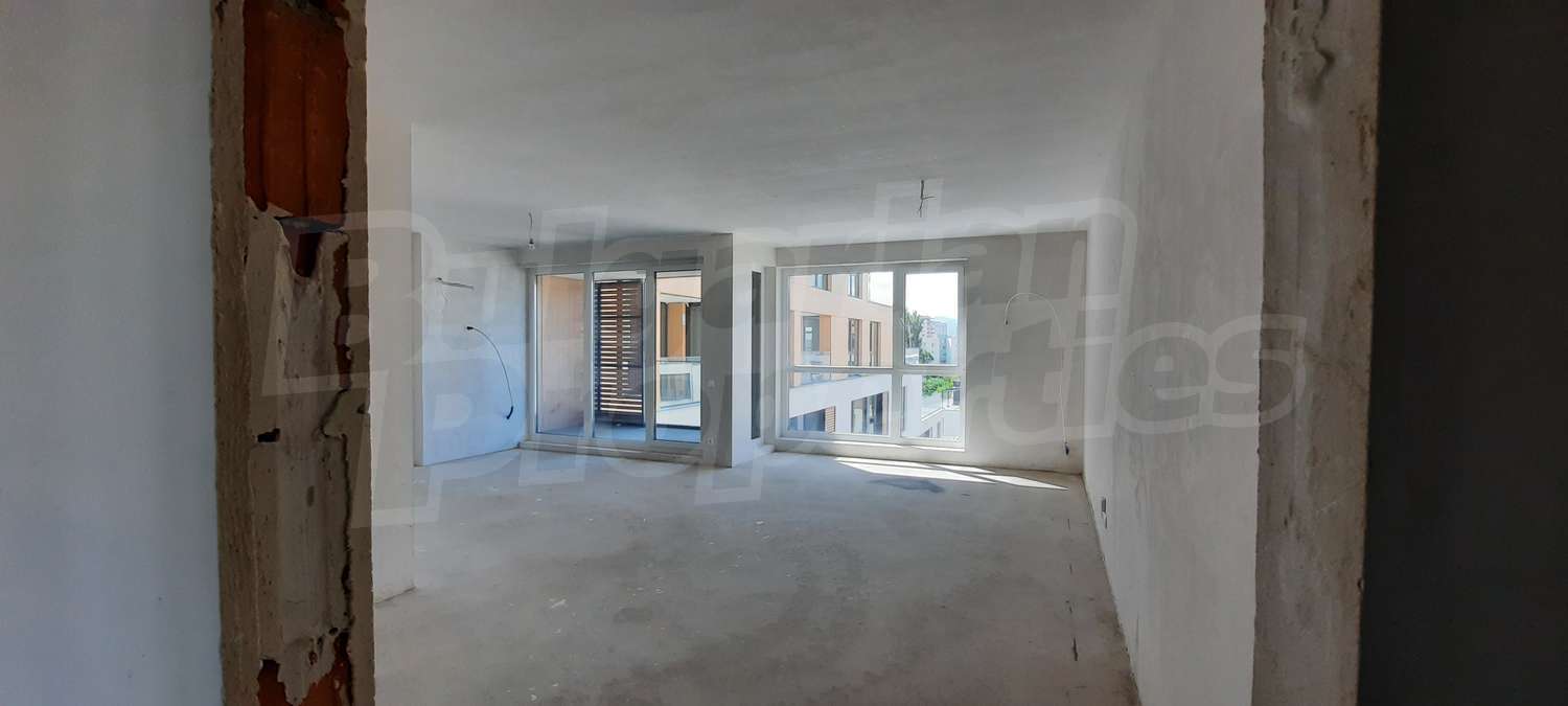 Gallery Picture 7