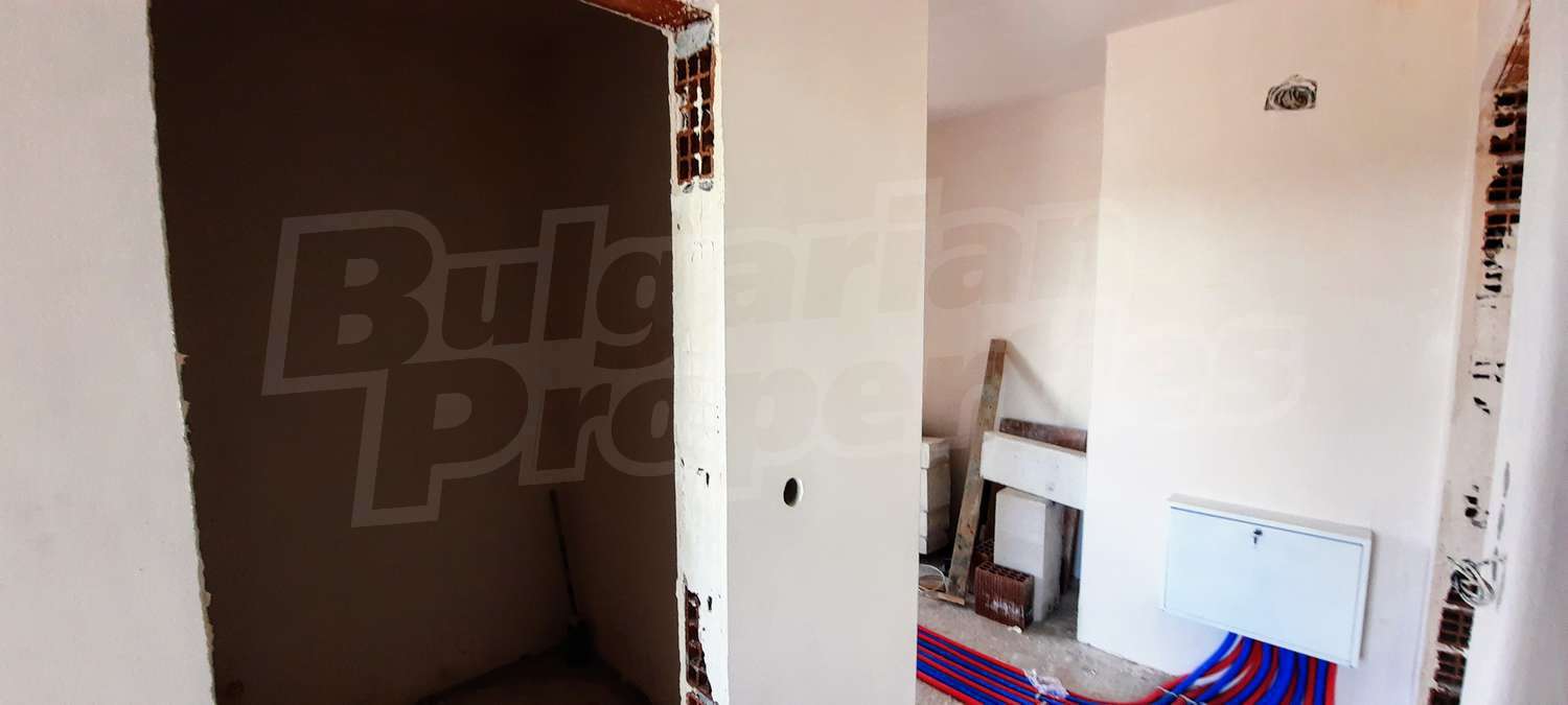 Gallery Picture 12