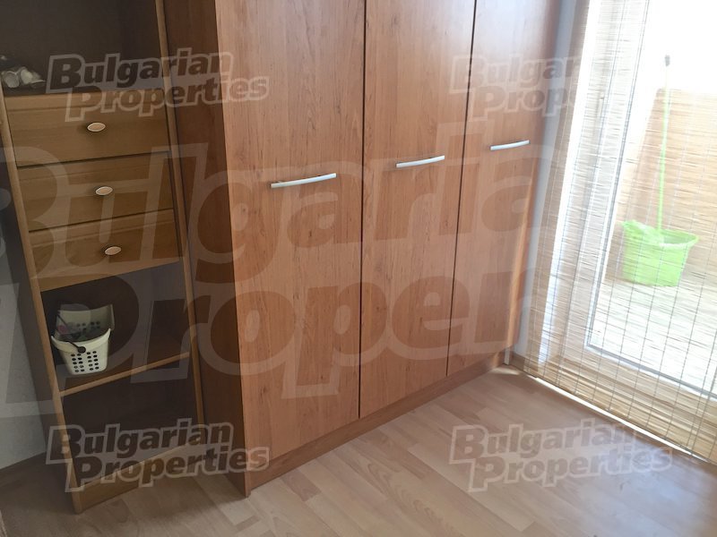 Gallery Picture 12