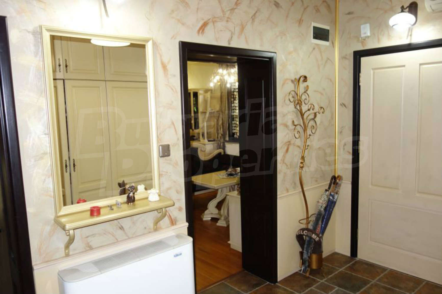 Gallery Picture 6