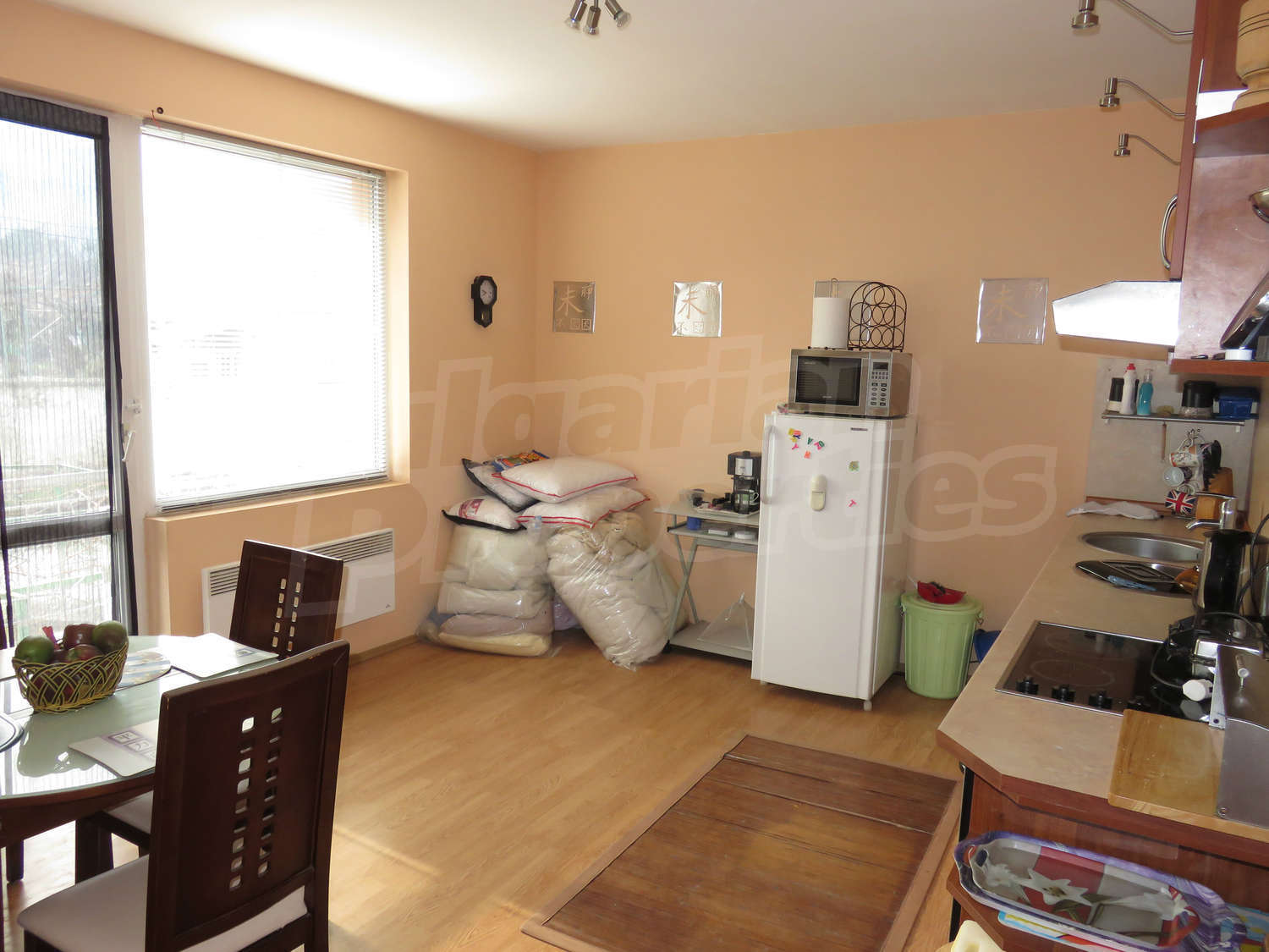 Gallery Picture 19