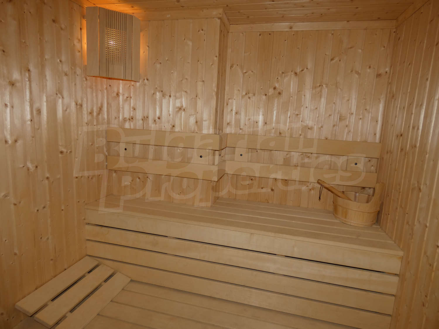 Gallery Picture 6