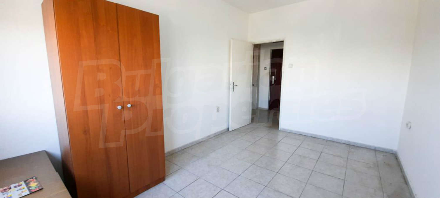 Gallery Picture 11