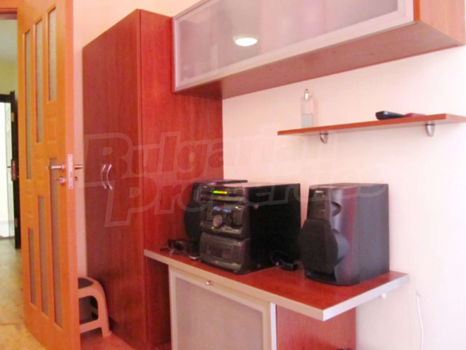 Gallery Picture 12