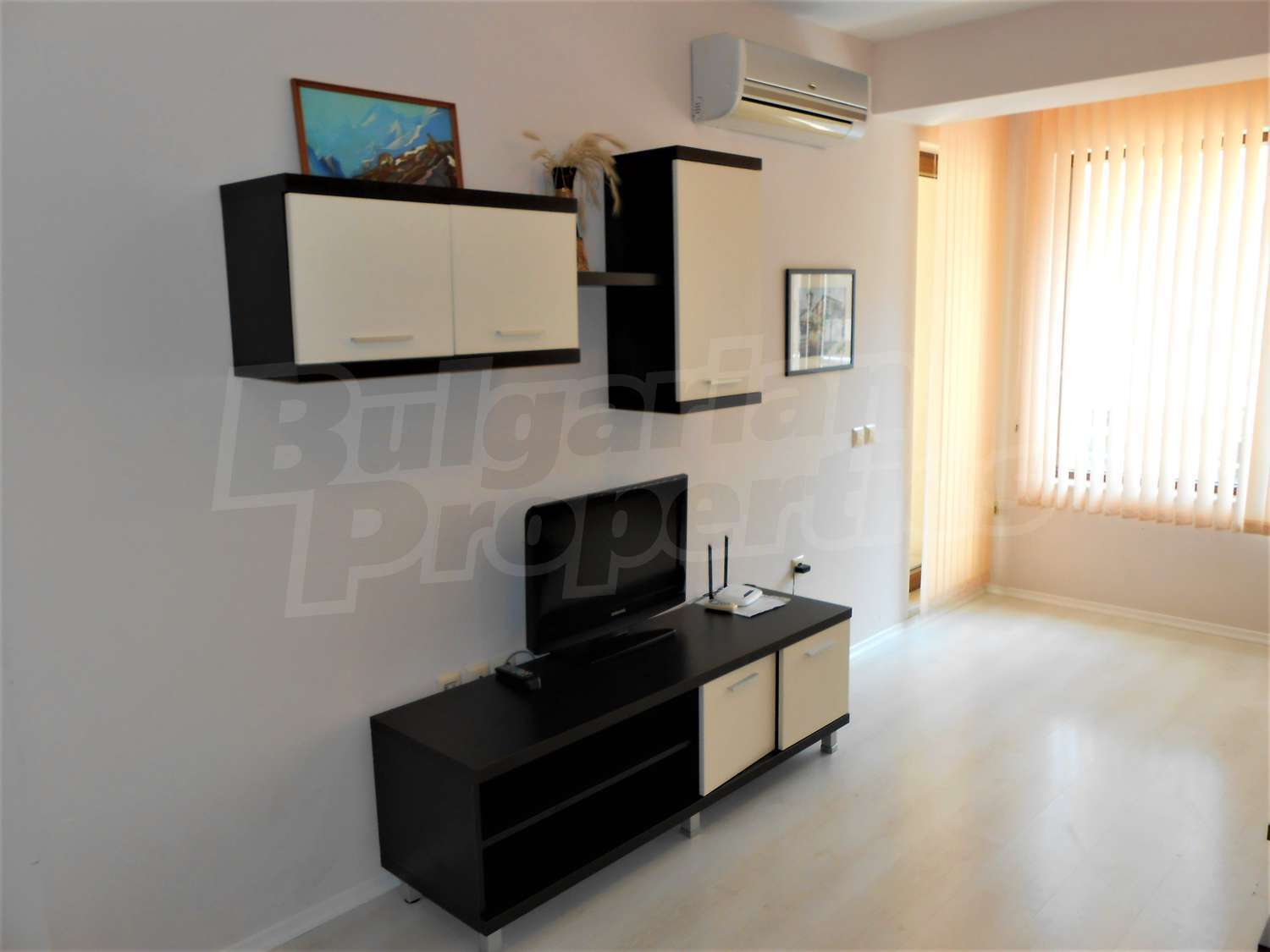 Gallery Picture 8