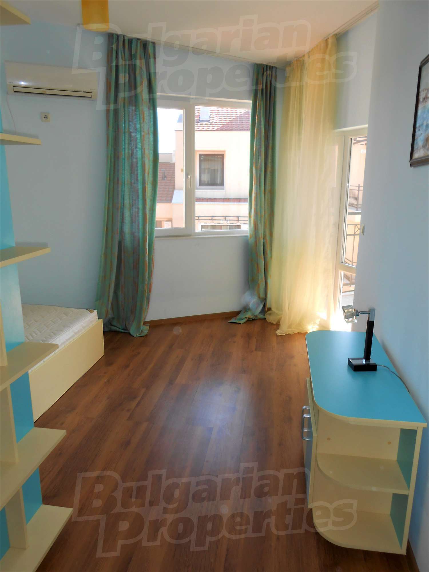 Gallery Picture 18
