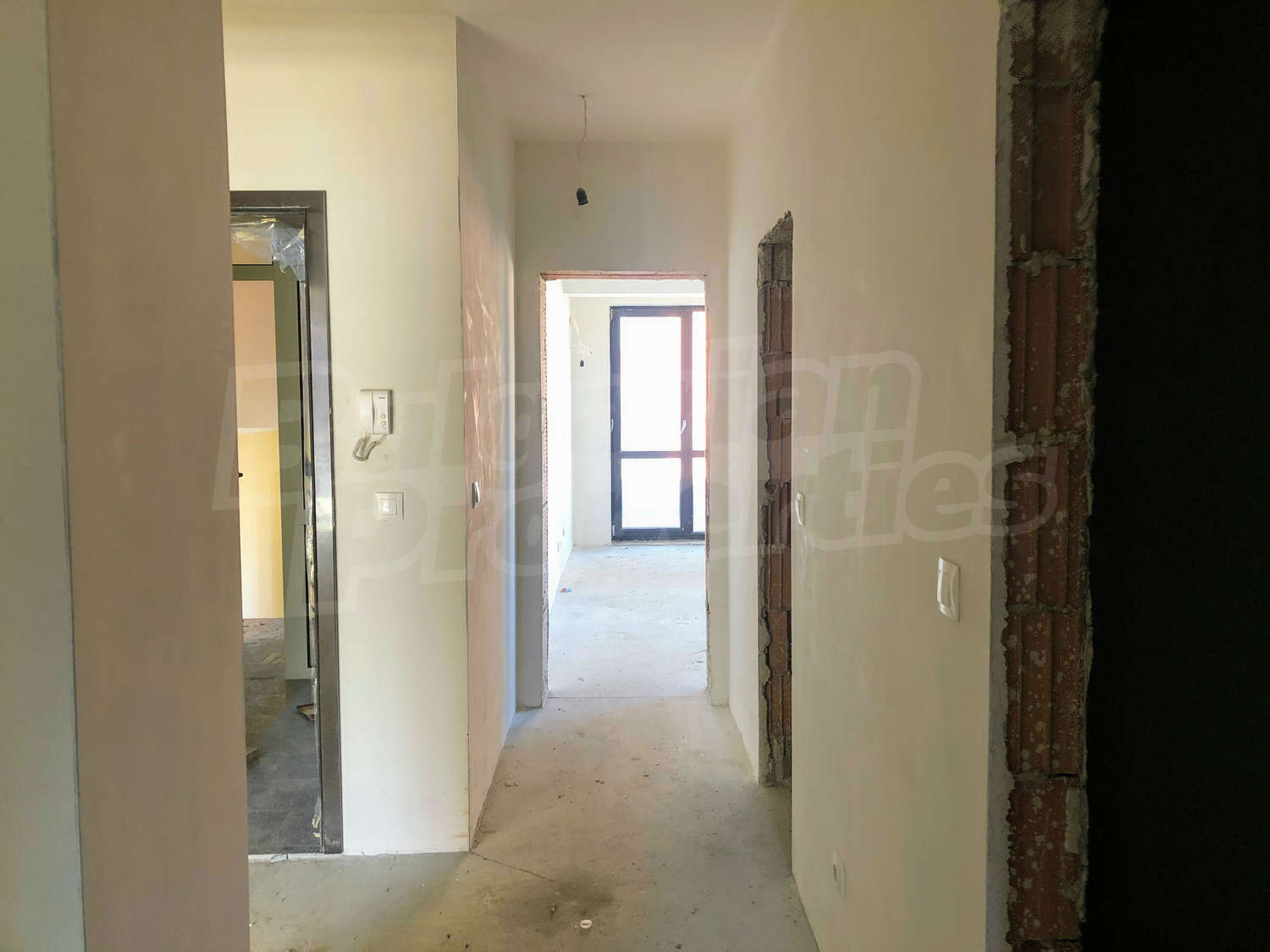 Gallery Picture 12
