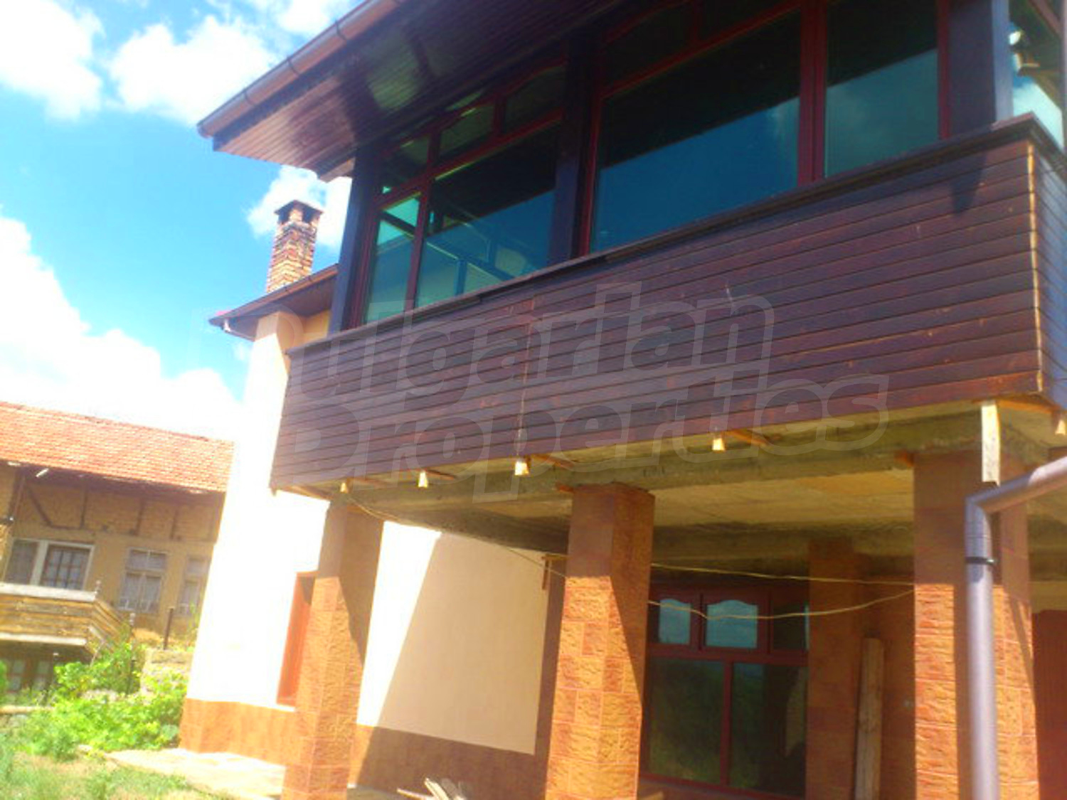 Gallery Picture 10
