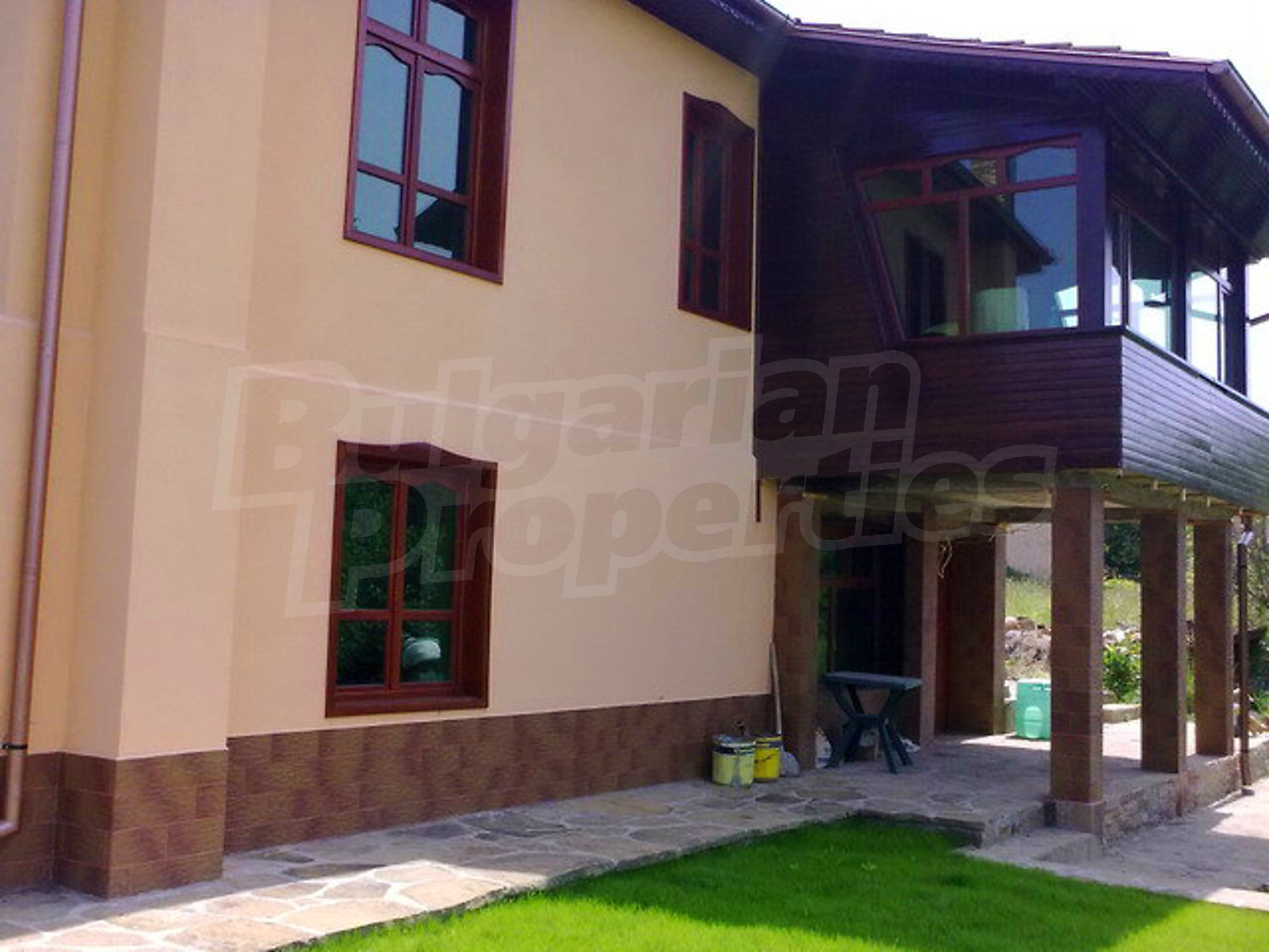 Gallery Picture 6