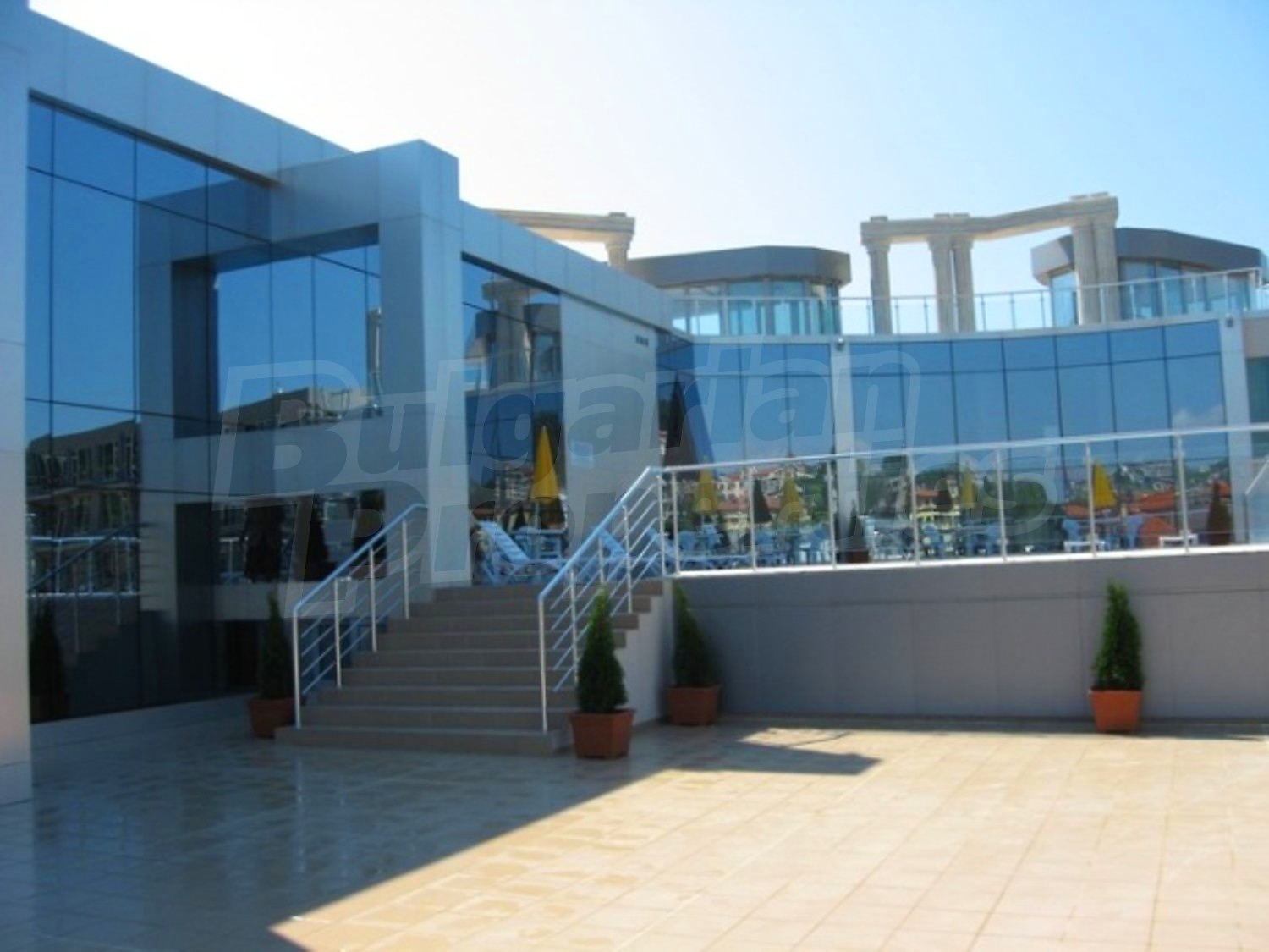 Gallery Picture 17