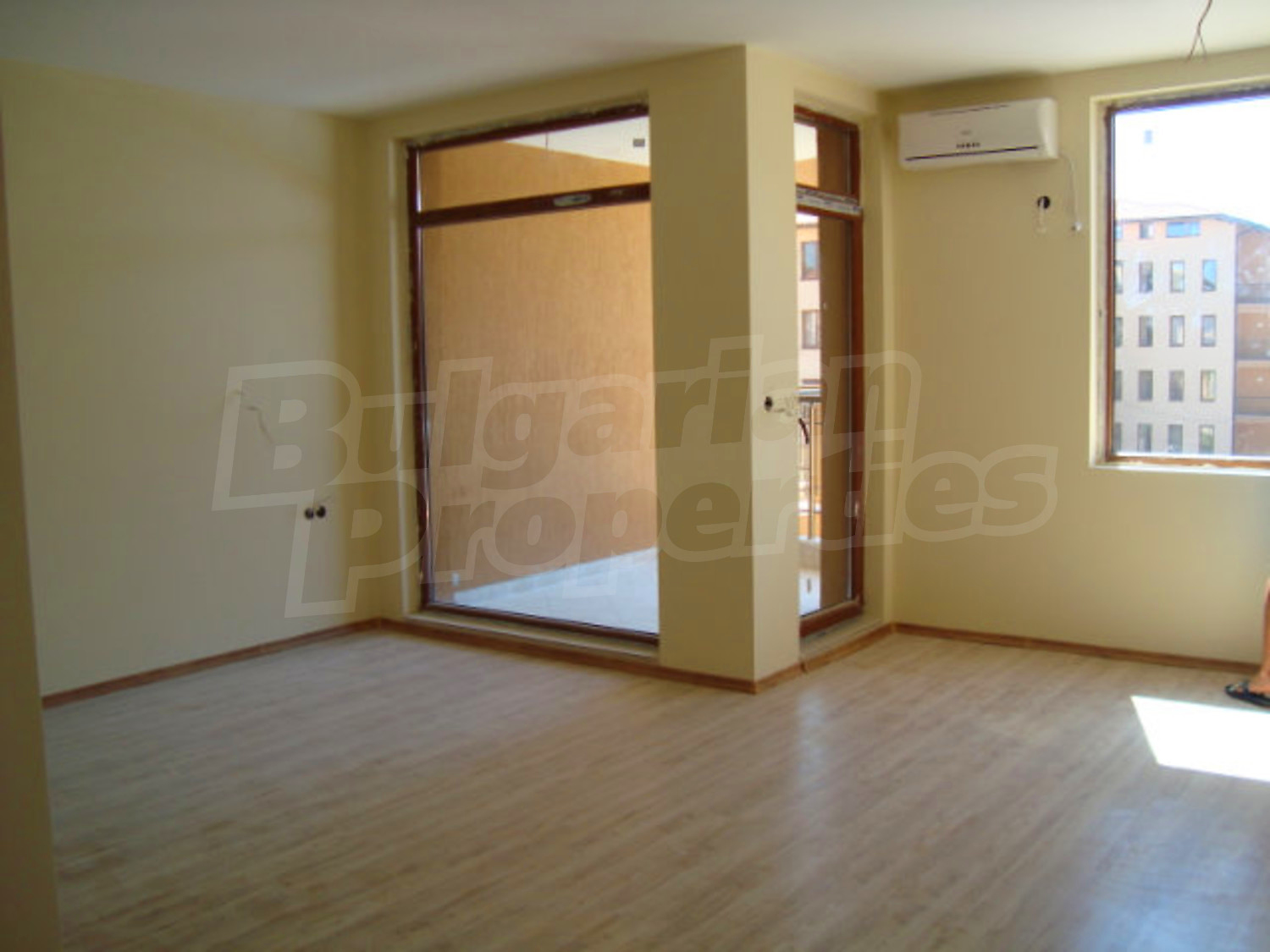 Gallery Picture 17