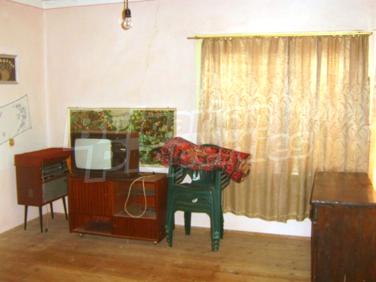 Gallery Picture 7