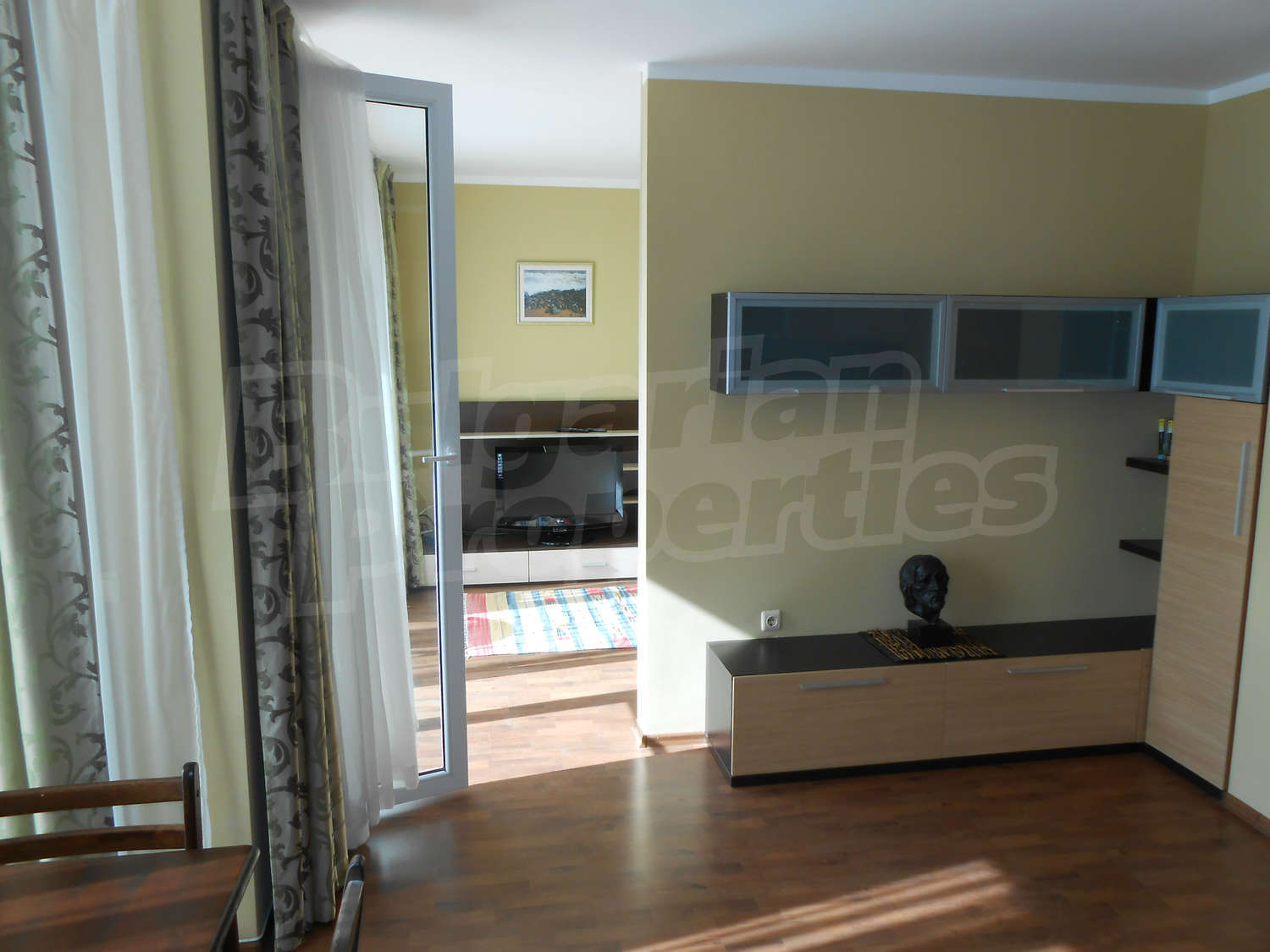 Gallery Picture 6