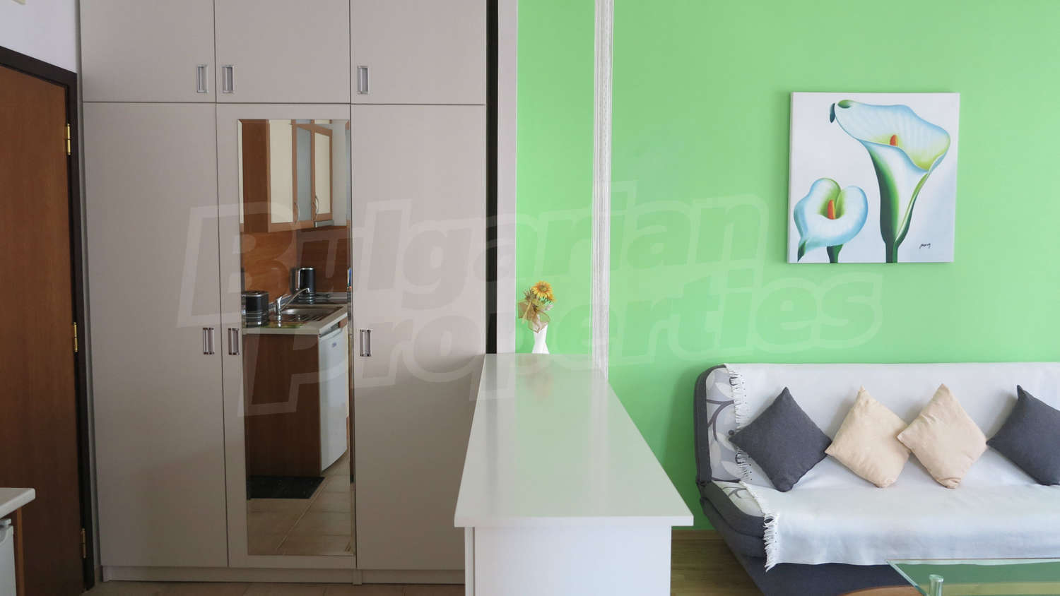 Gallery Picture 5