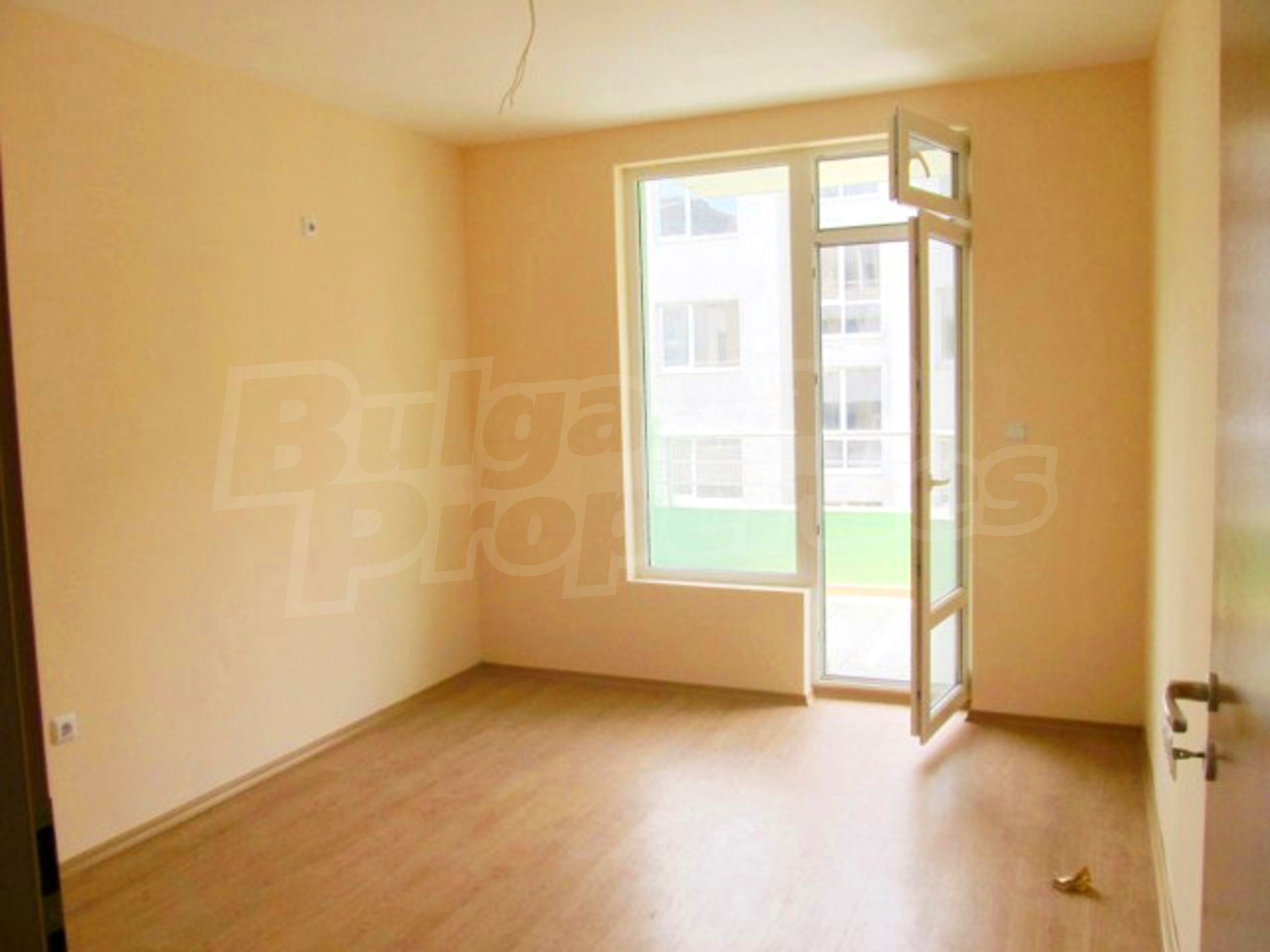 Gallery Picture 16