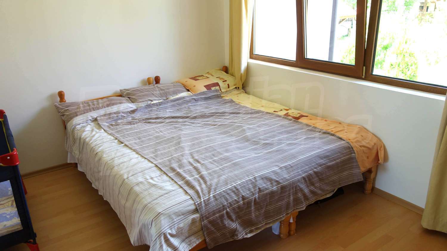 Gallery Picture 31