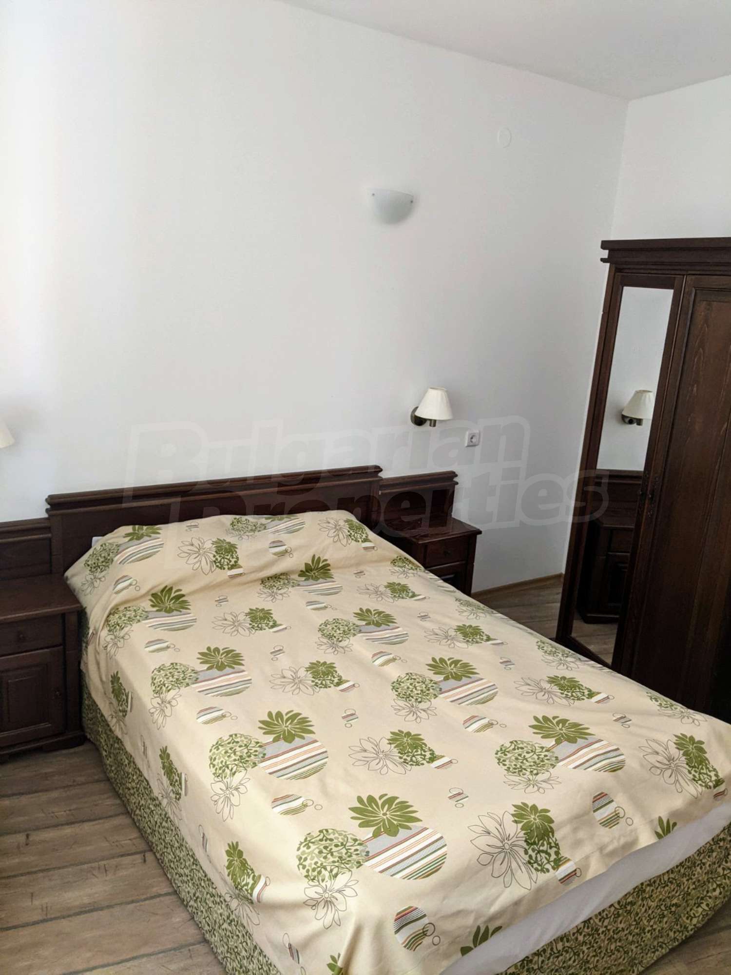 Gallery Picture 15