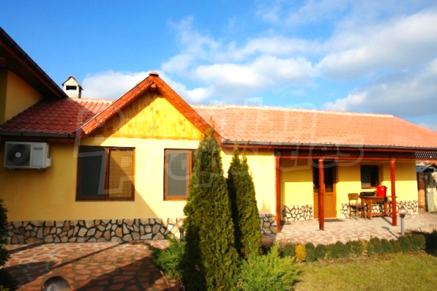 Gallery Picture 10