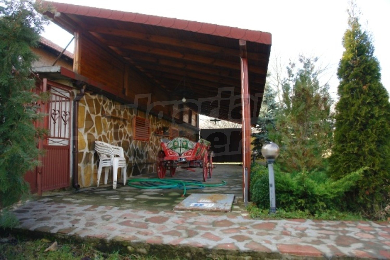 Gallery Picture 8