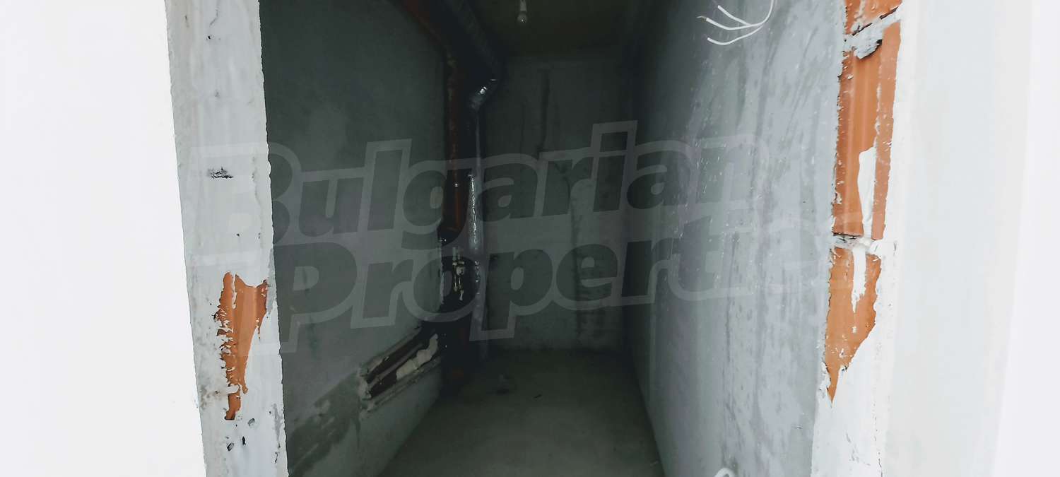Gallery Picture 17