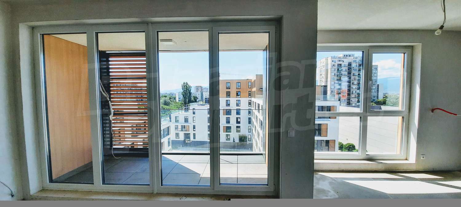 Gallery Picture 7