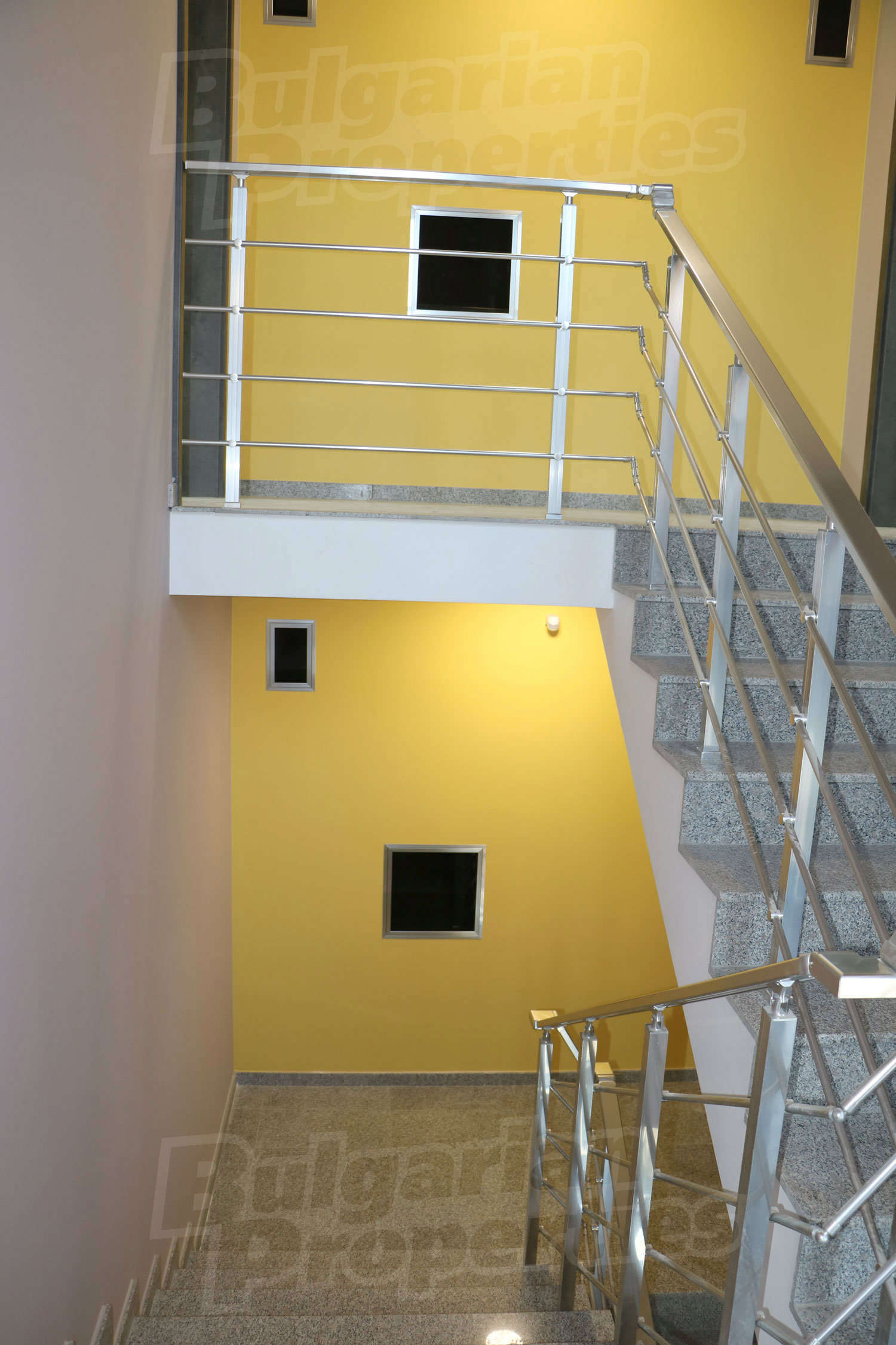 Gallery Picture 8