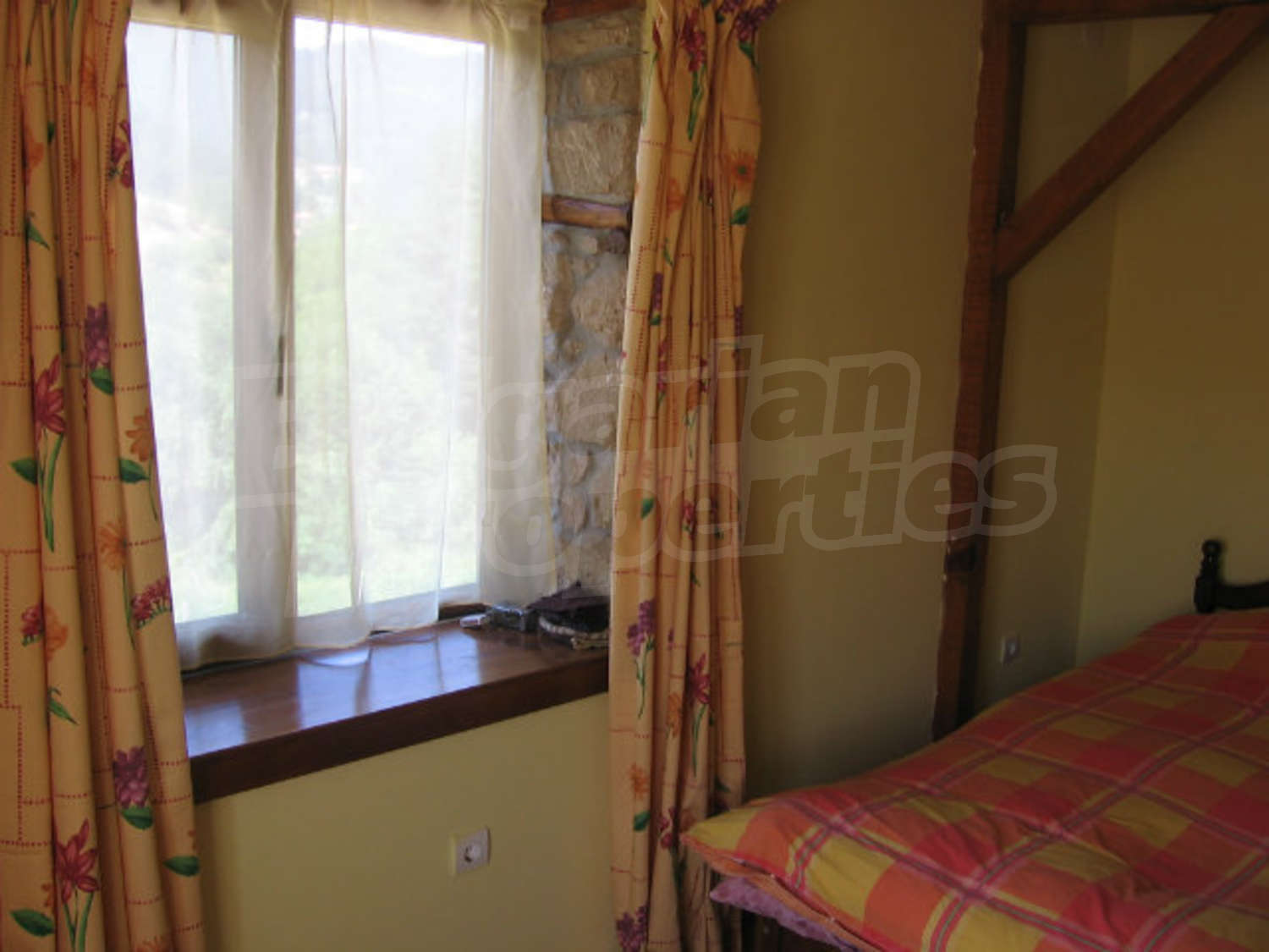 Gallery Picture 27
